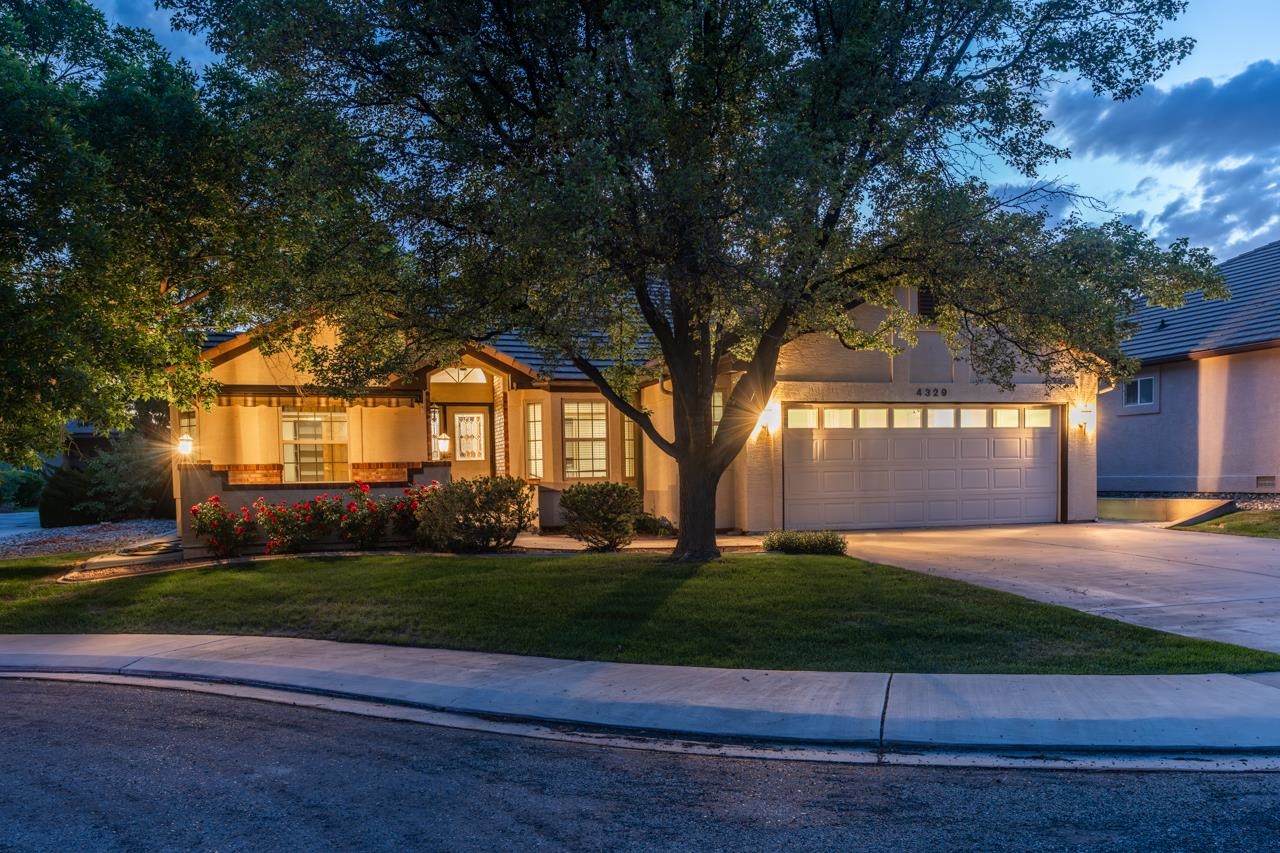4329 Racquet Court Property Photo 1