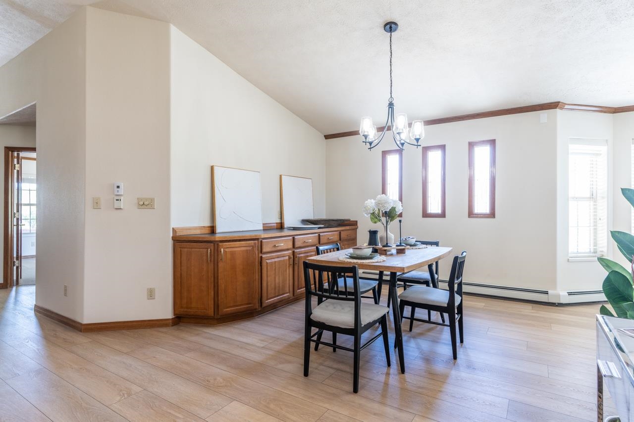 4329 Racquet Court Property Photo 19