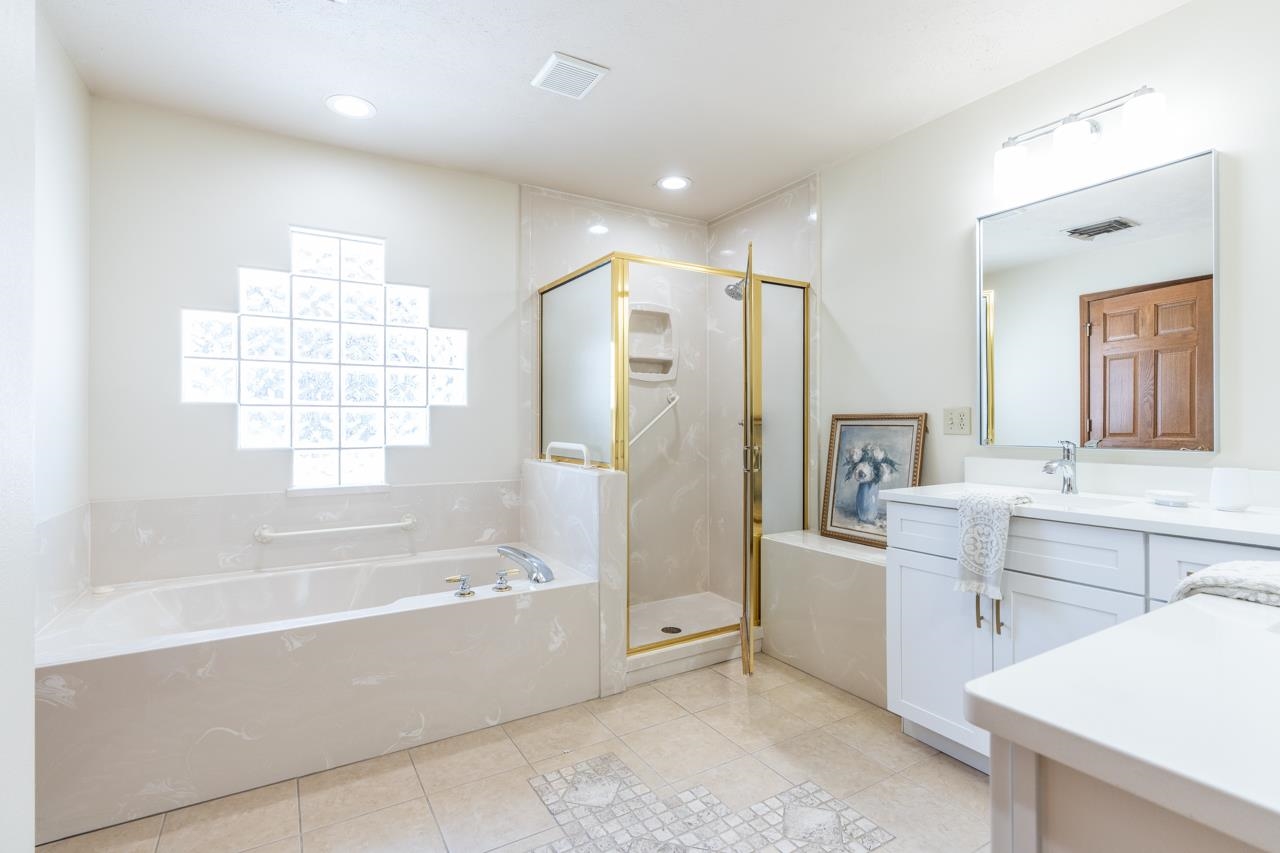 4329 Racquet Court Property Photo 29