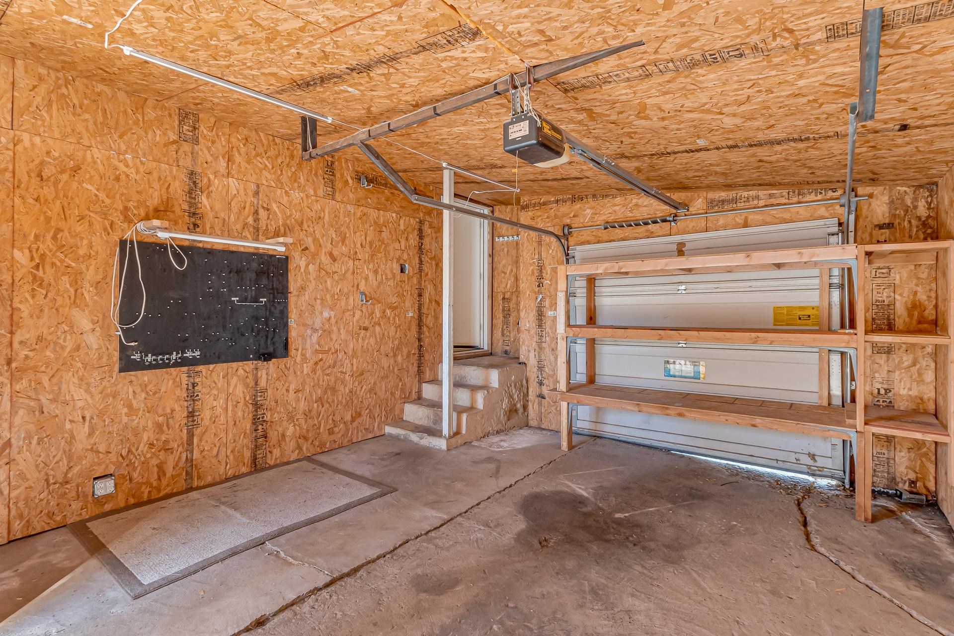 1860 Palisade Street Property Photo 29