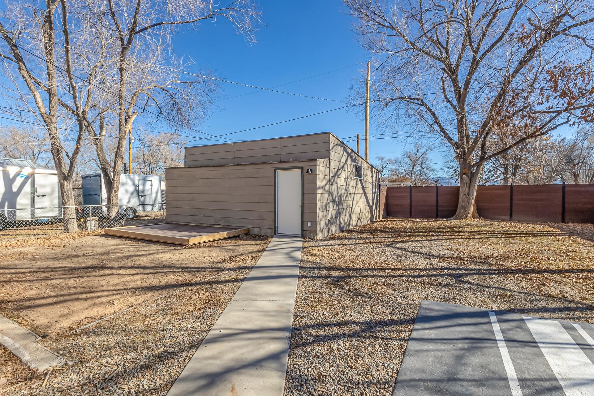 1860 Palisade Street Property Photo 31