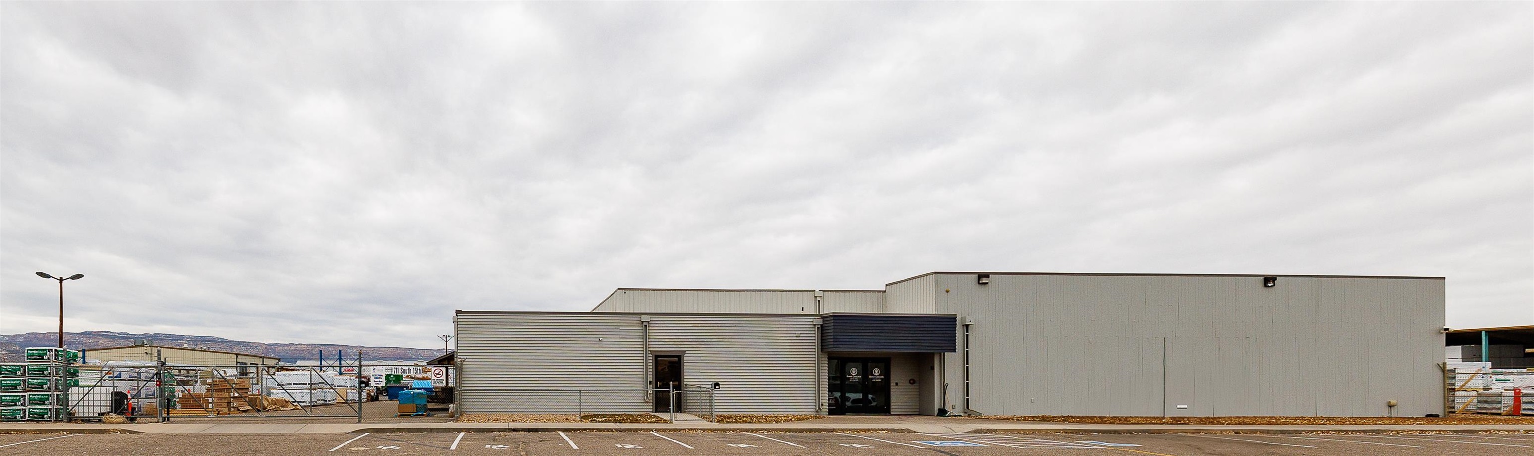 711 S 15th Street Property Photo 1