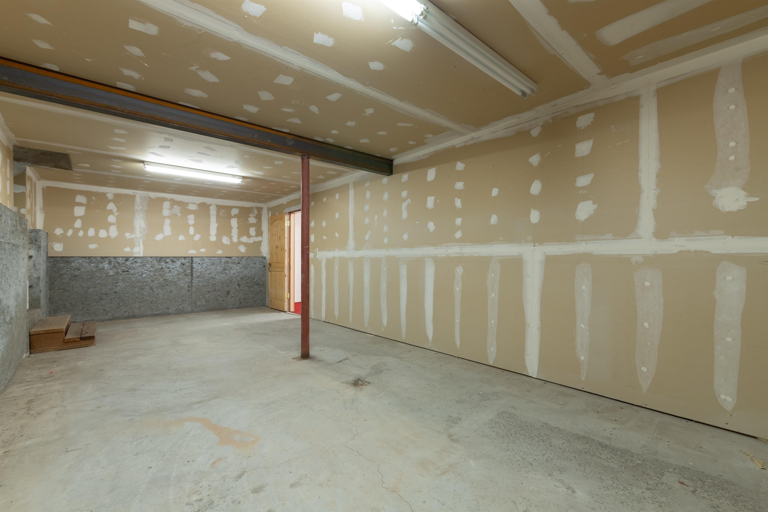 2702 S Highway 50 Property Photo 30