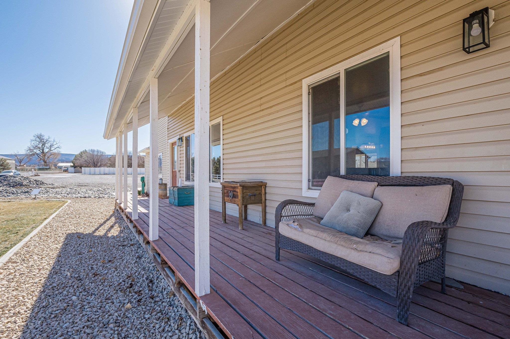 1255 12 1/2 Road Property Photo 5
