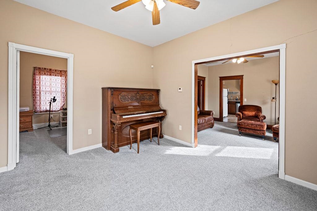 596 Minter Avenue Property Photo 4