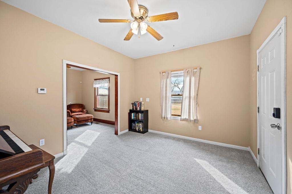 596 Minter Avenue Property Photo 6