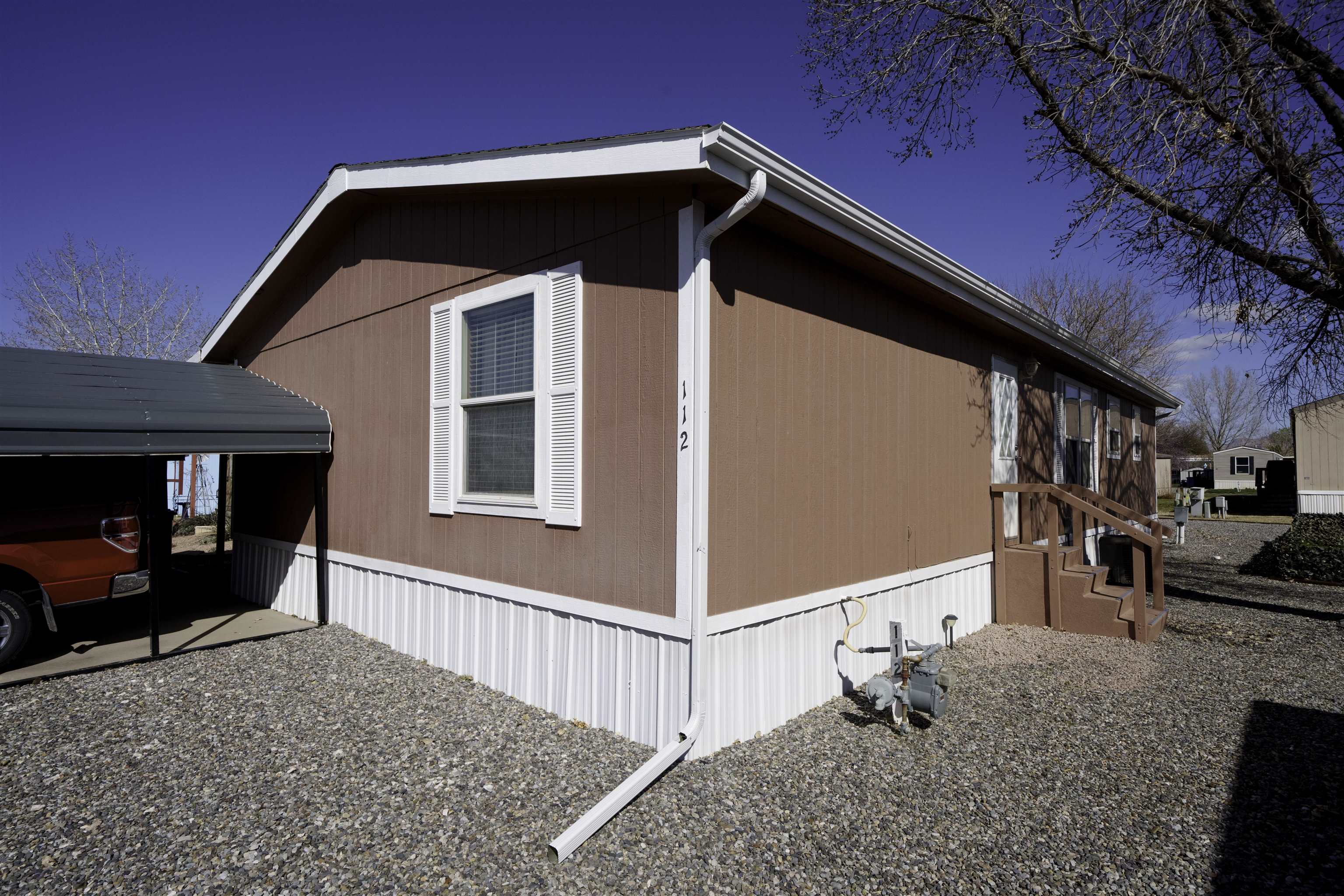 3251 E Road Property Photo 1