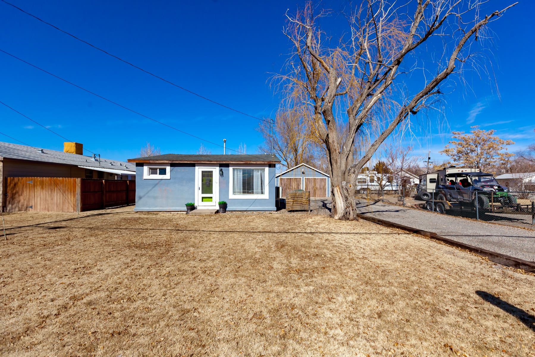 2840 1/2 Elm Avenue Property Photo