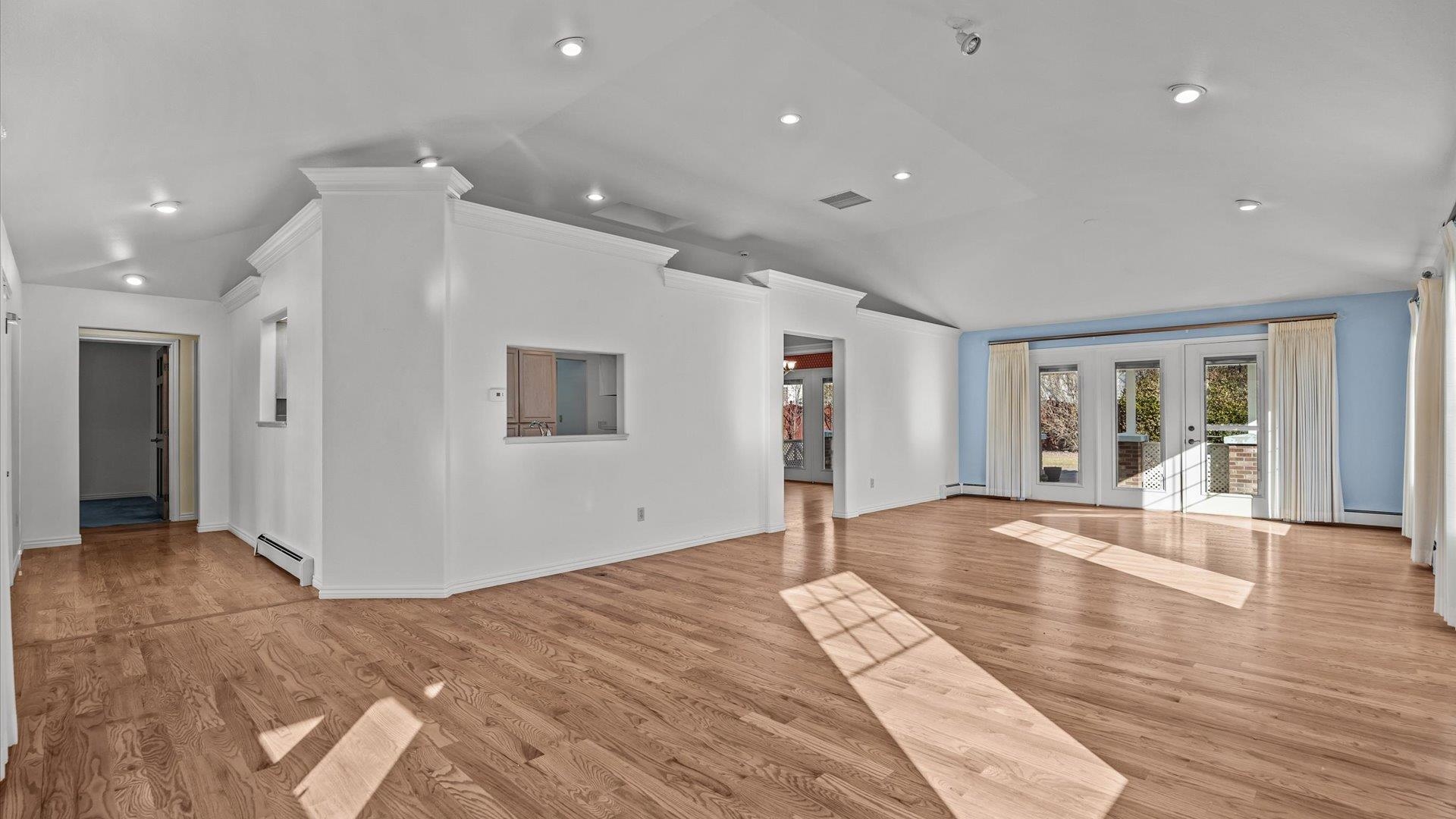 674 Moonridge Circle Property Photo 7