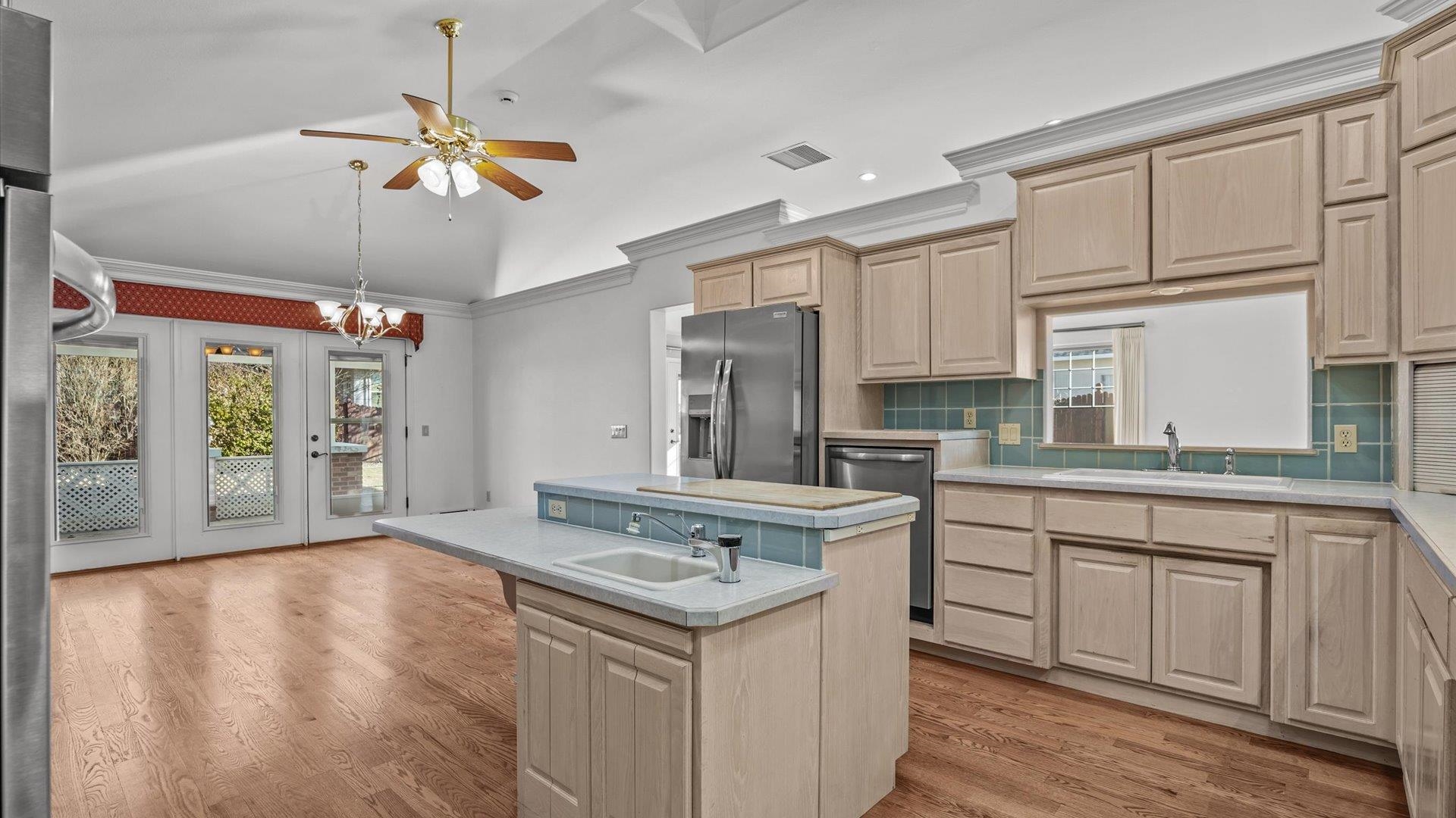674 Moonridge Circle Property Photo 15