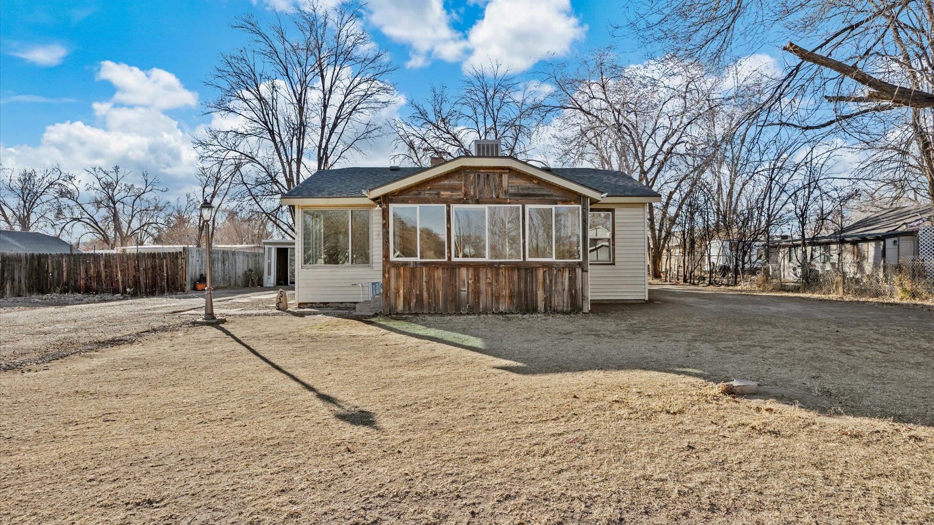 519 29 Road Property Photo
