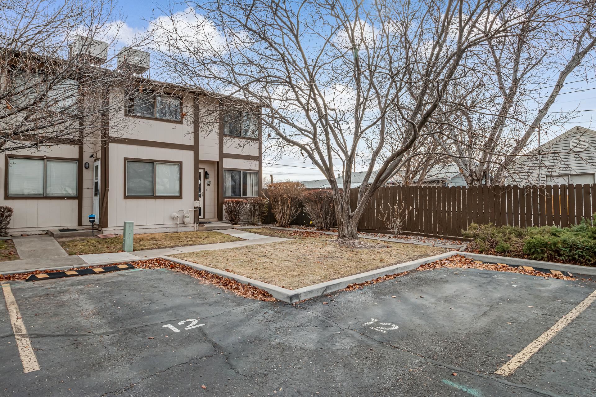 555 28 1/2 Road Property Photo
