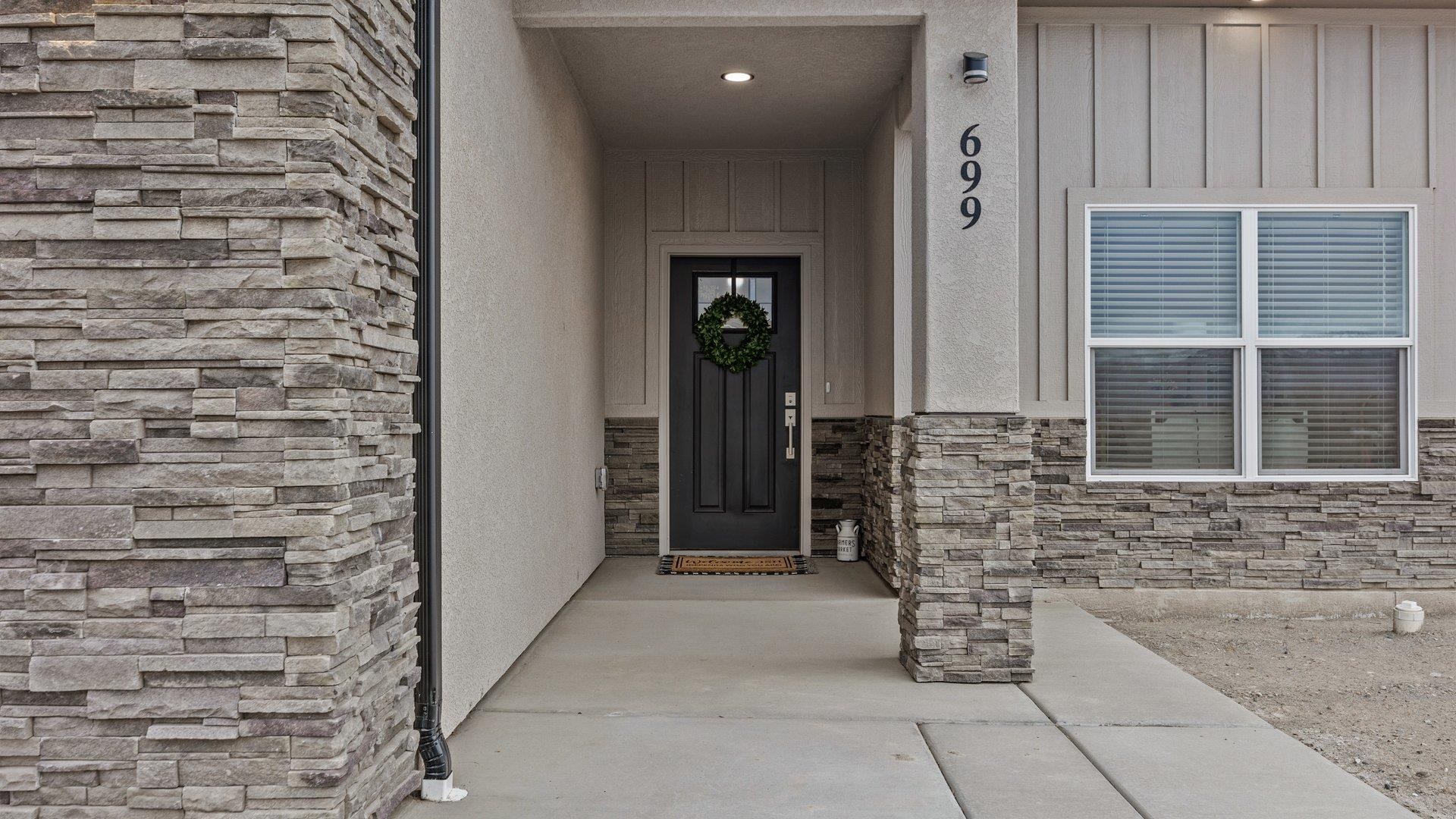 699 Anela Lane Property Photo 29