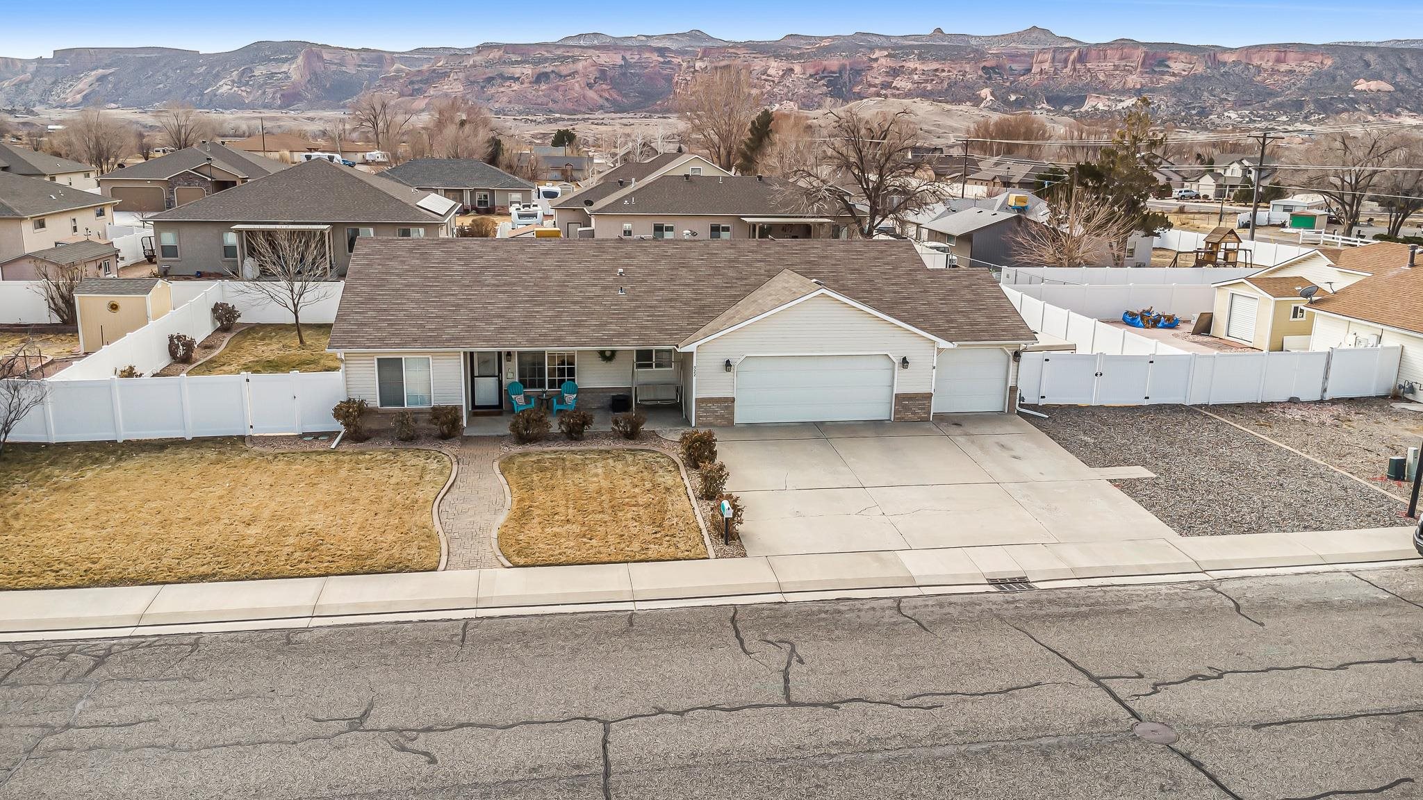 522 Kaley Street Property Photo 1