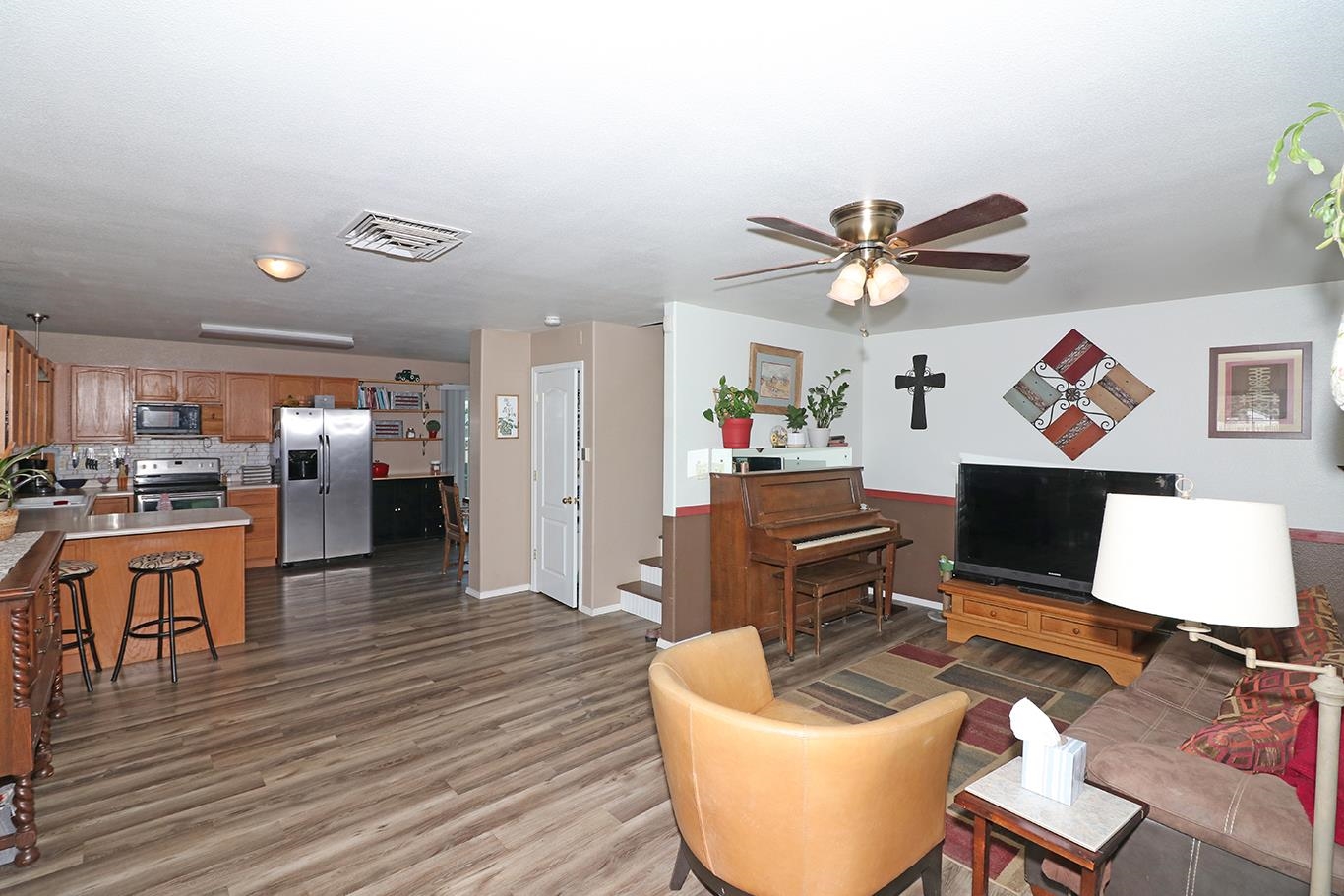 650 Irish Walk Property Photo 5