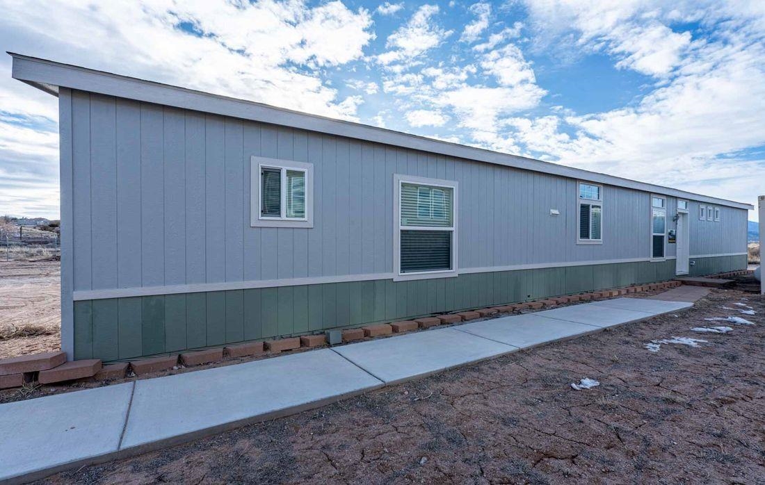 200 W 20th Street Property Photo