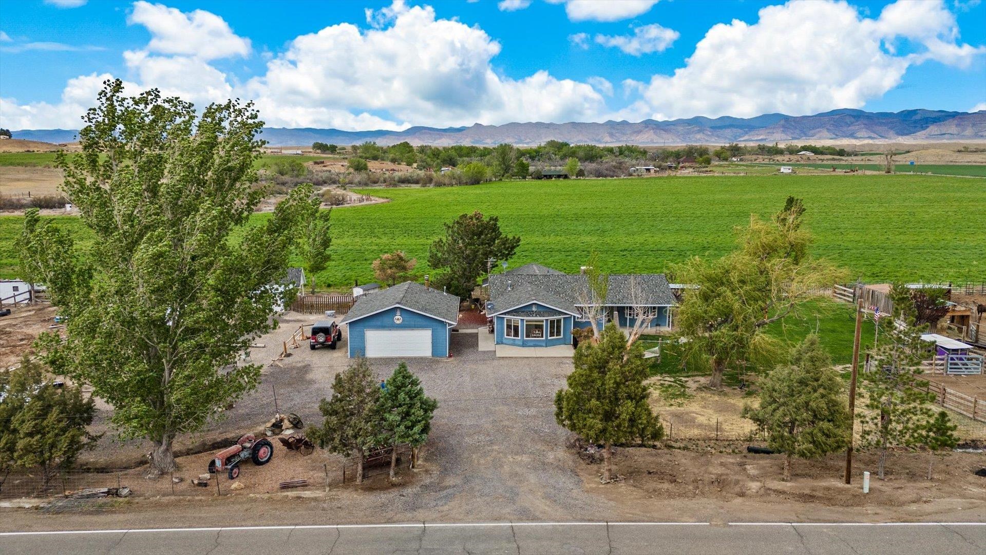 1880 O Road Property Photo 2
