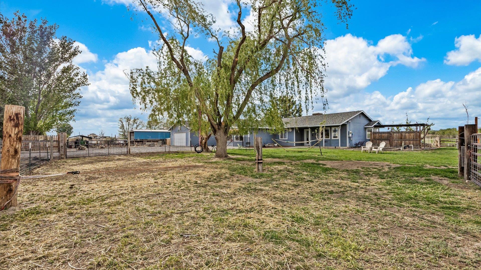 1880 O Road Property Photo 7