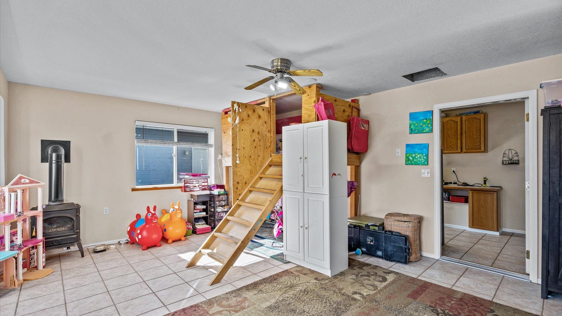 1880 O Road Property Photo 24