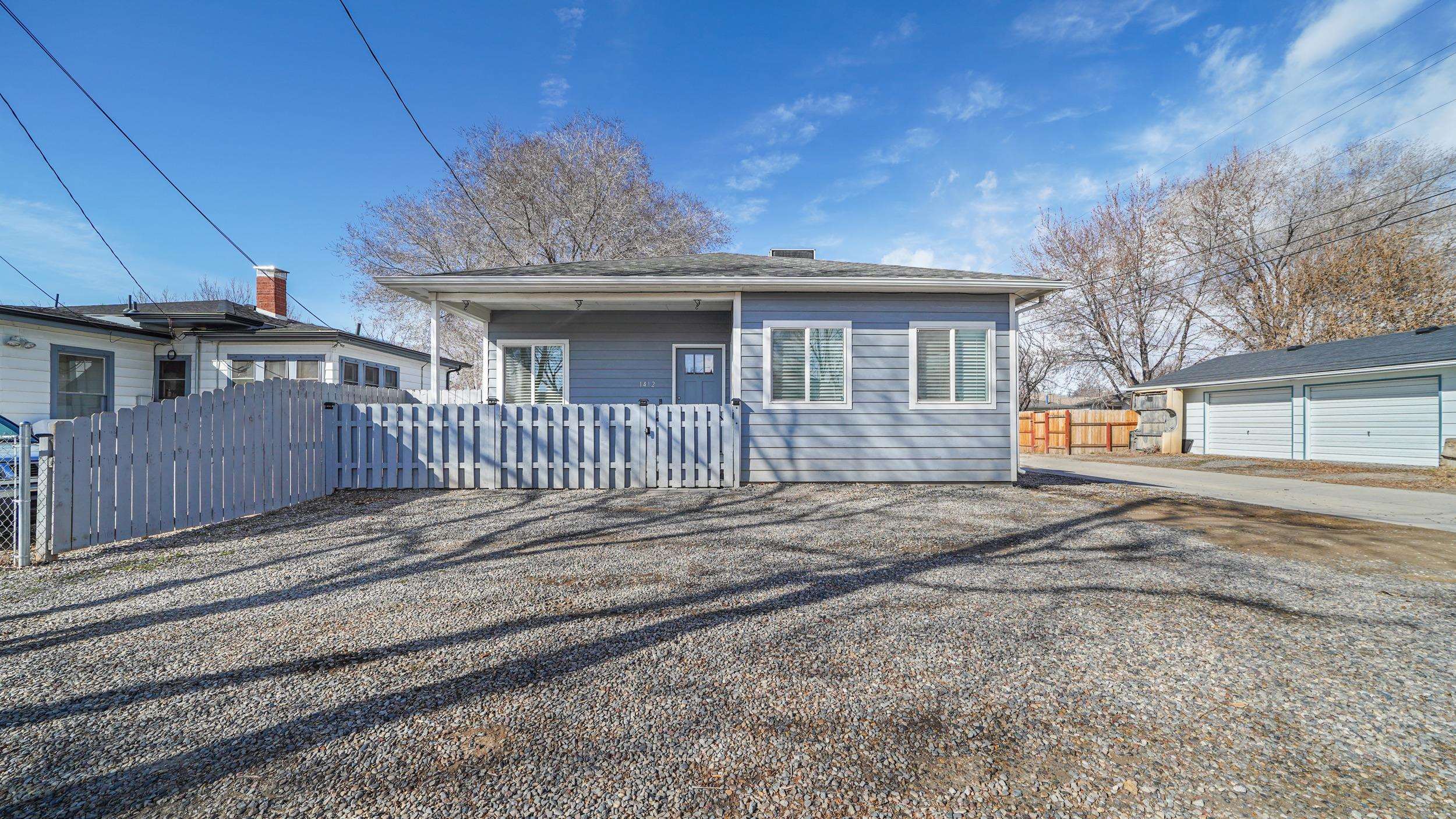 1412 Walnut Avenue Property Photo