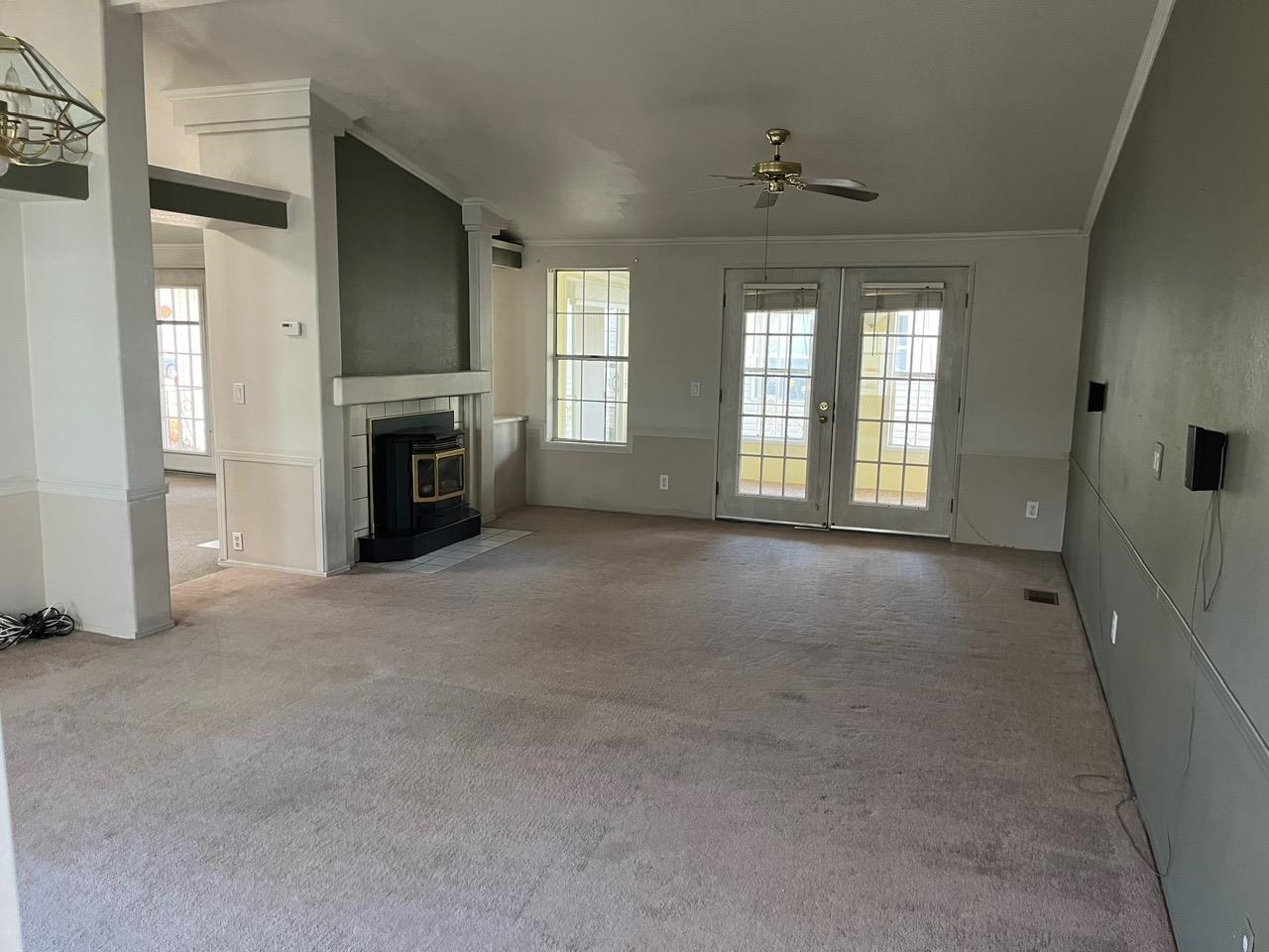 679 Brentwood Drive Property Photo 10