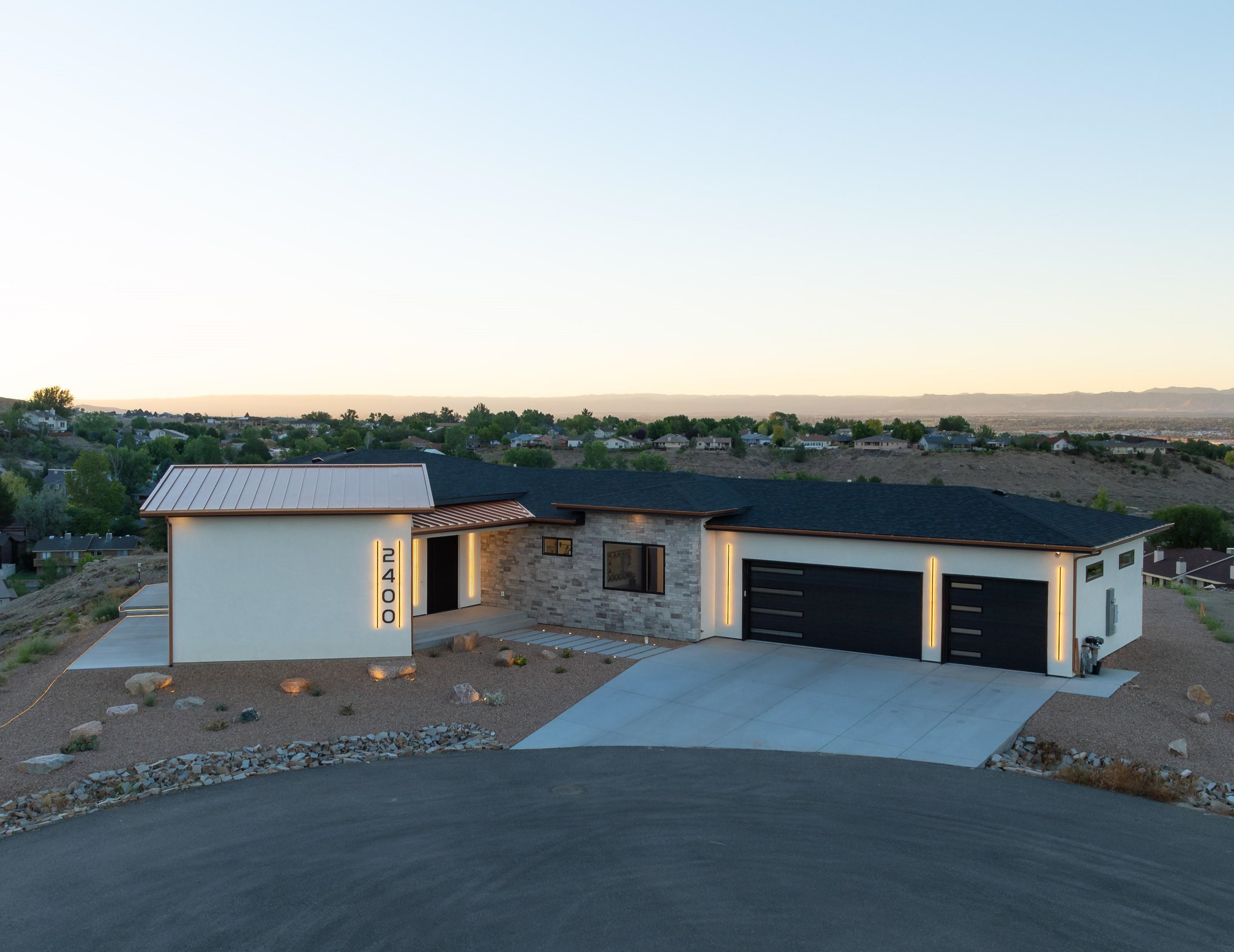 2400 Spire Court Property Photo