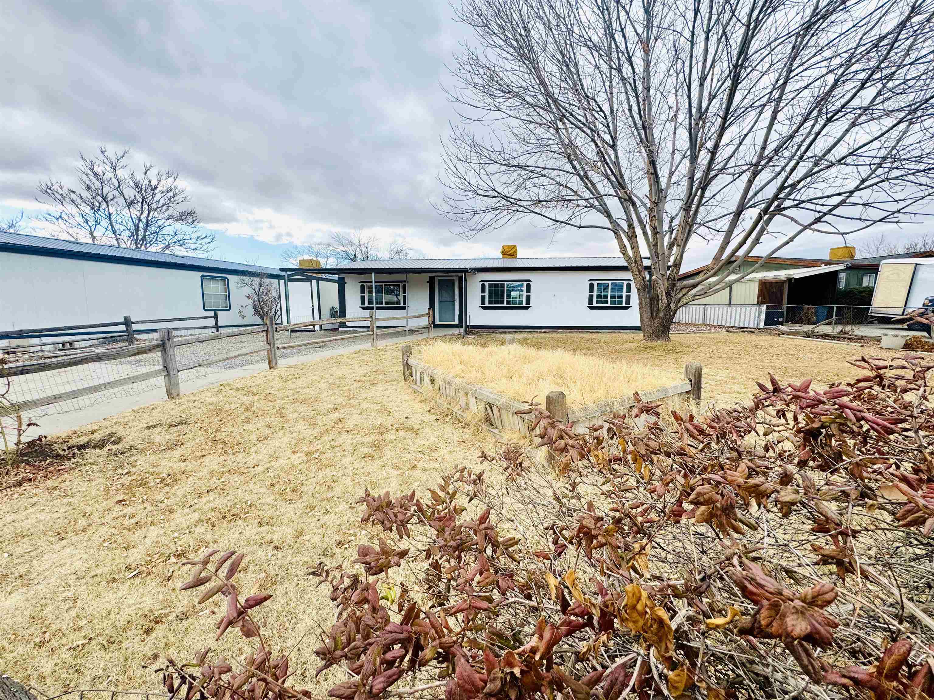 443 Lark Drive Property Photo 1