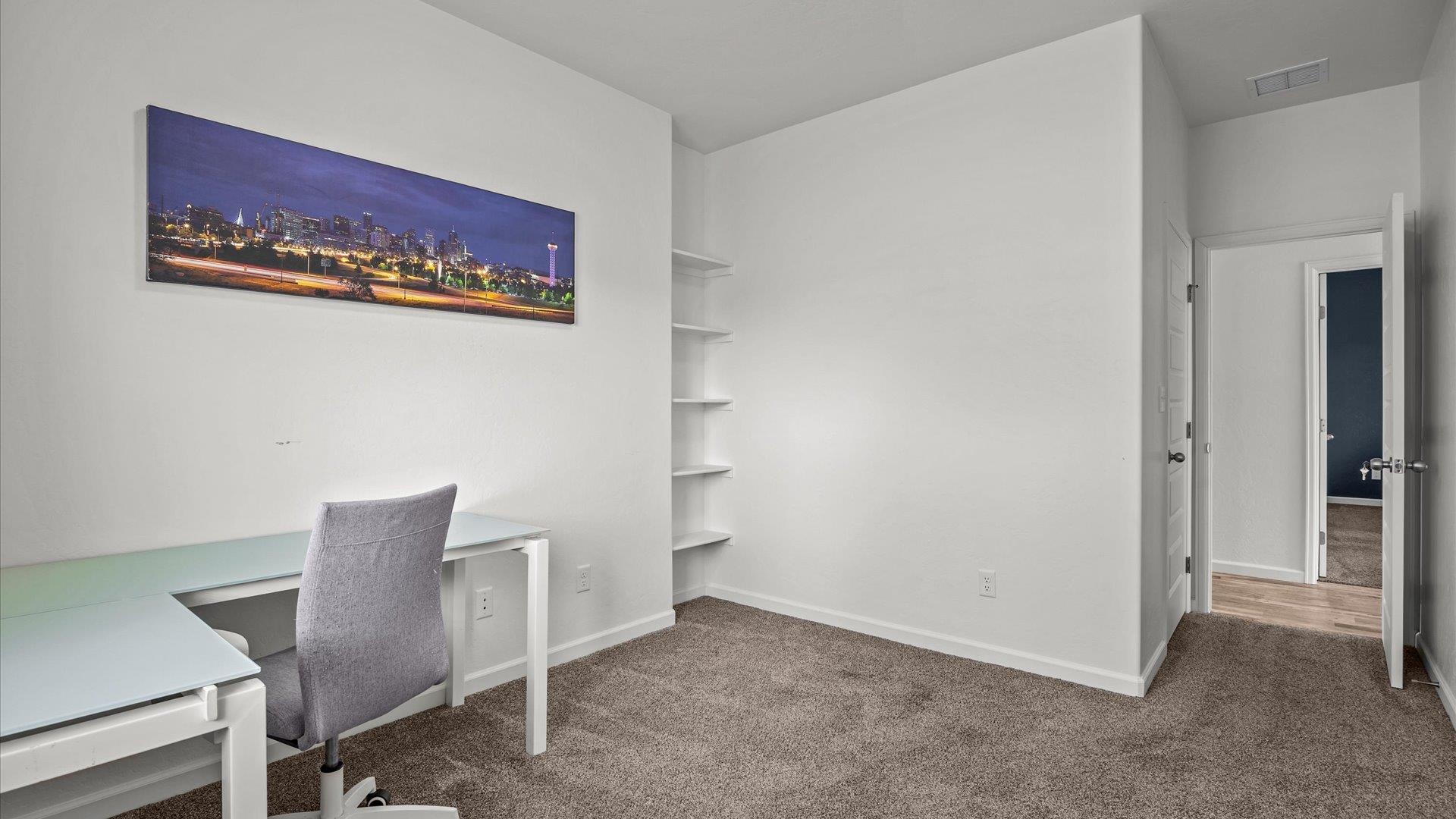 2126 Slope Creek Avenue Property Photo 13