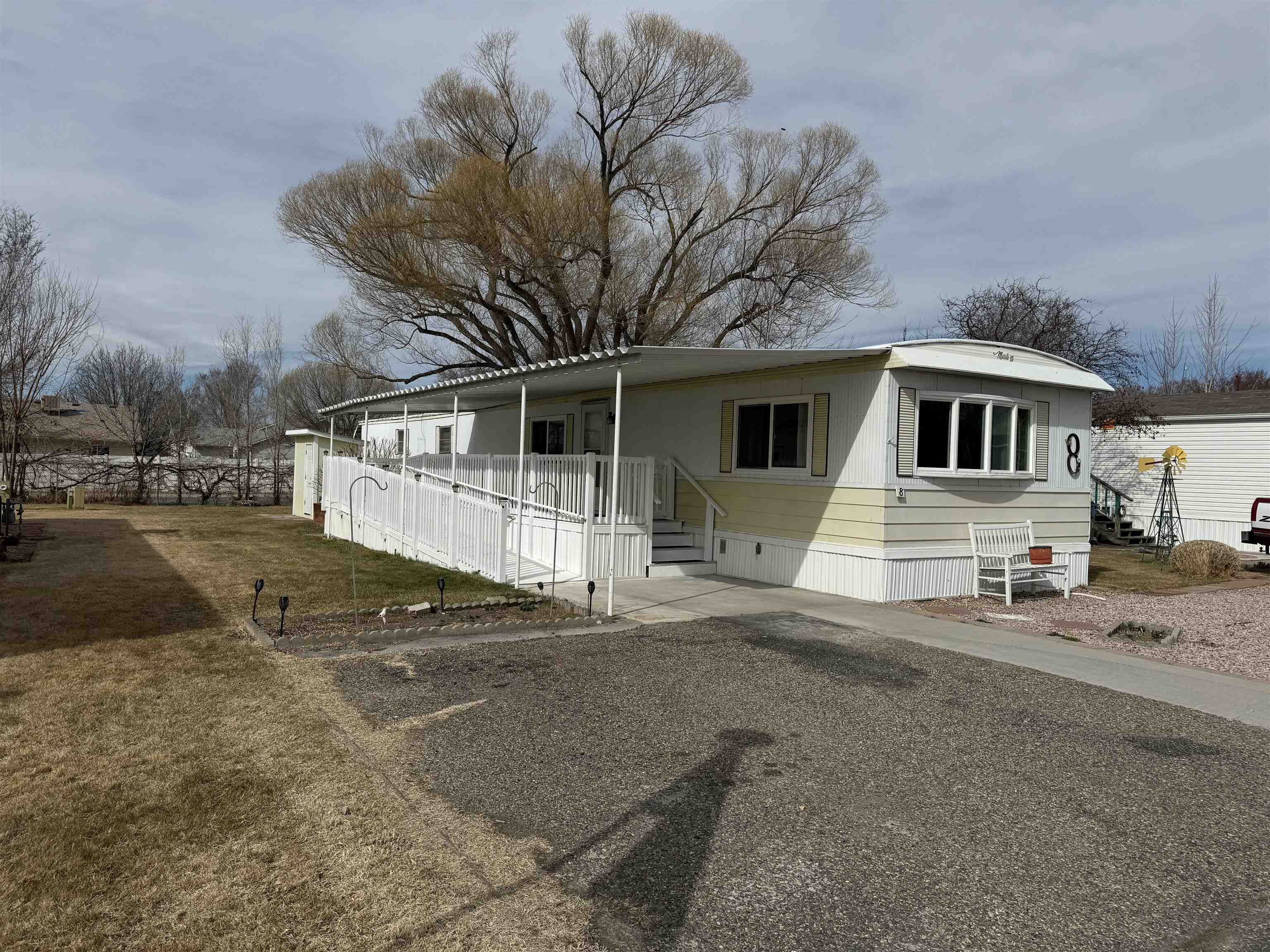 3251 E Road Property Photo