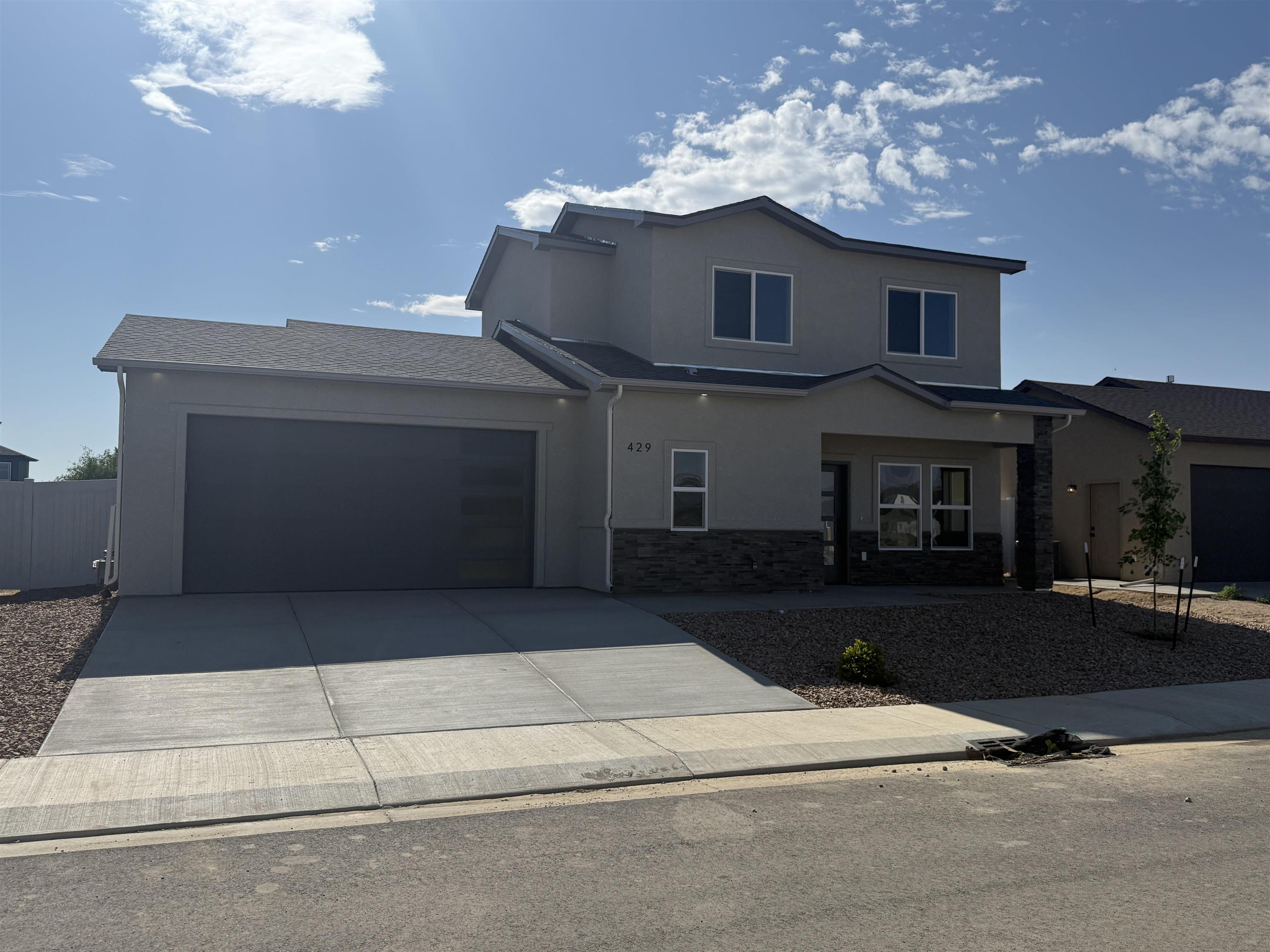 429 Alamo Street Property Photo 1