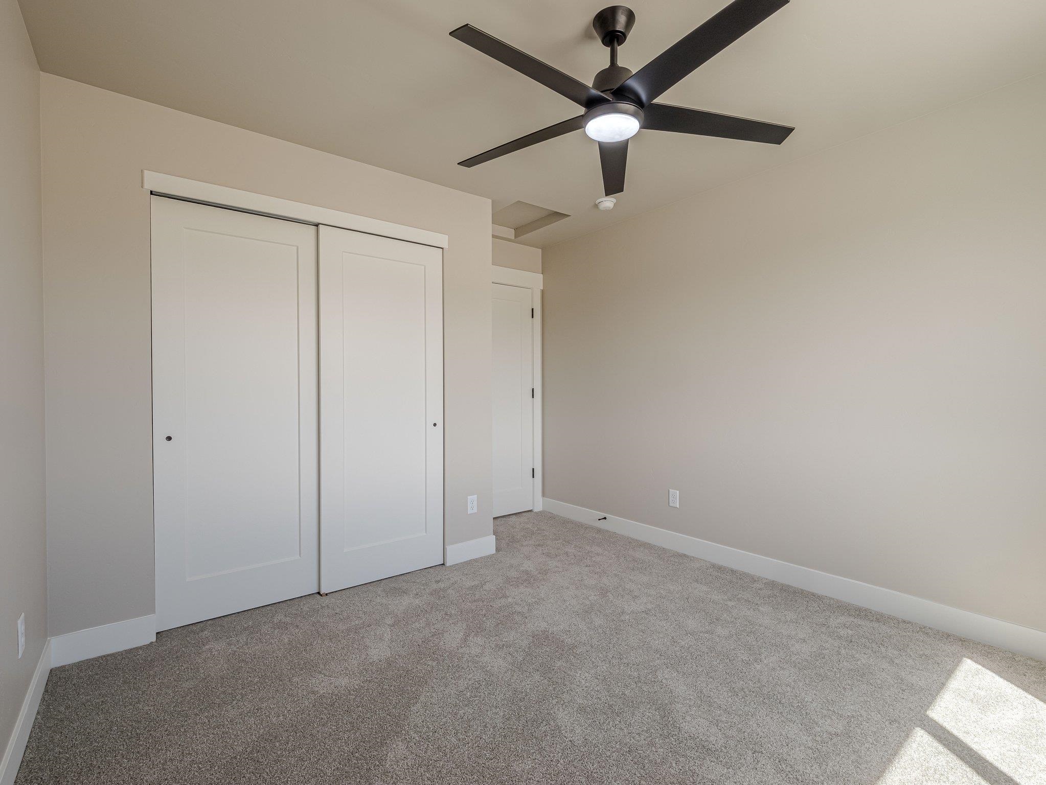 429 Alamo Street Property Photo 33