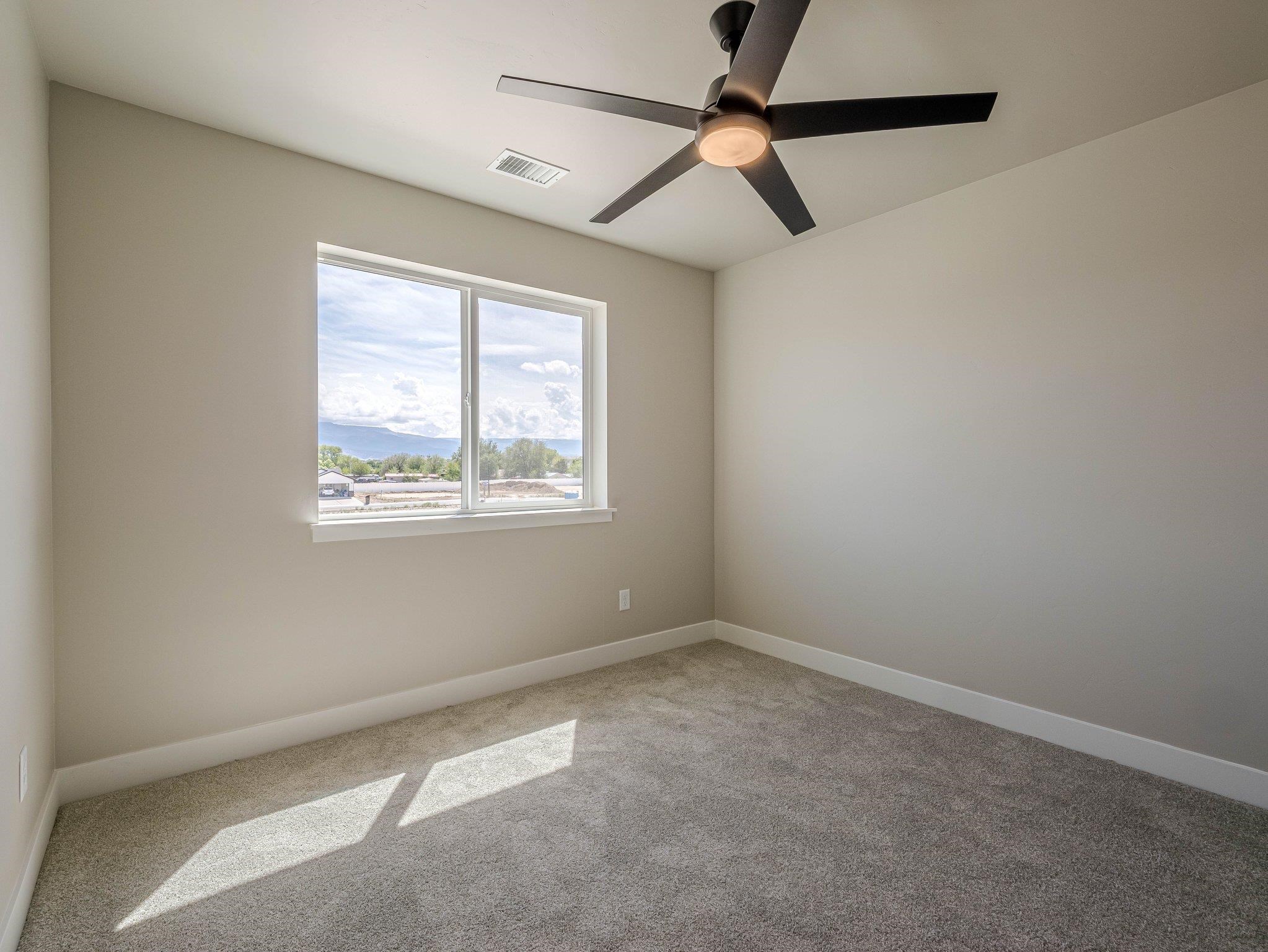 429 Alamo Street Property Photo 37