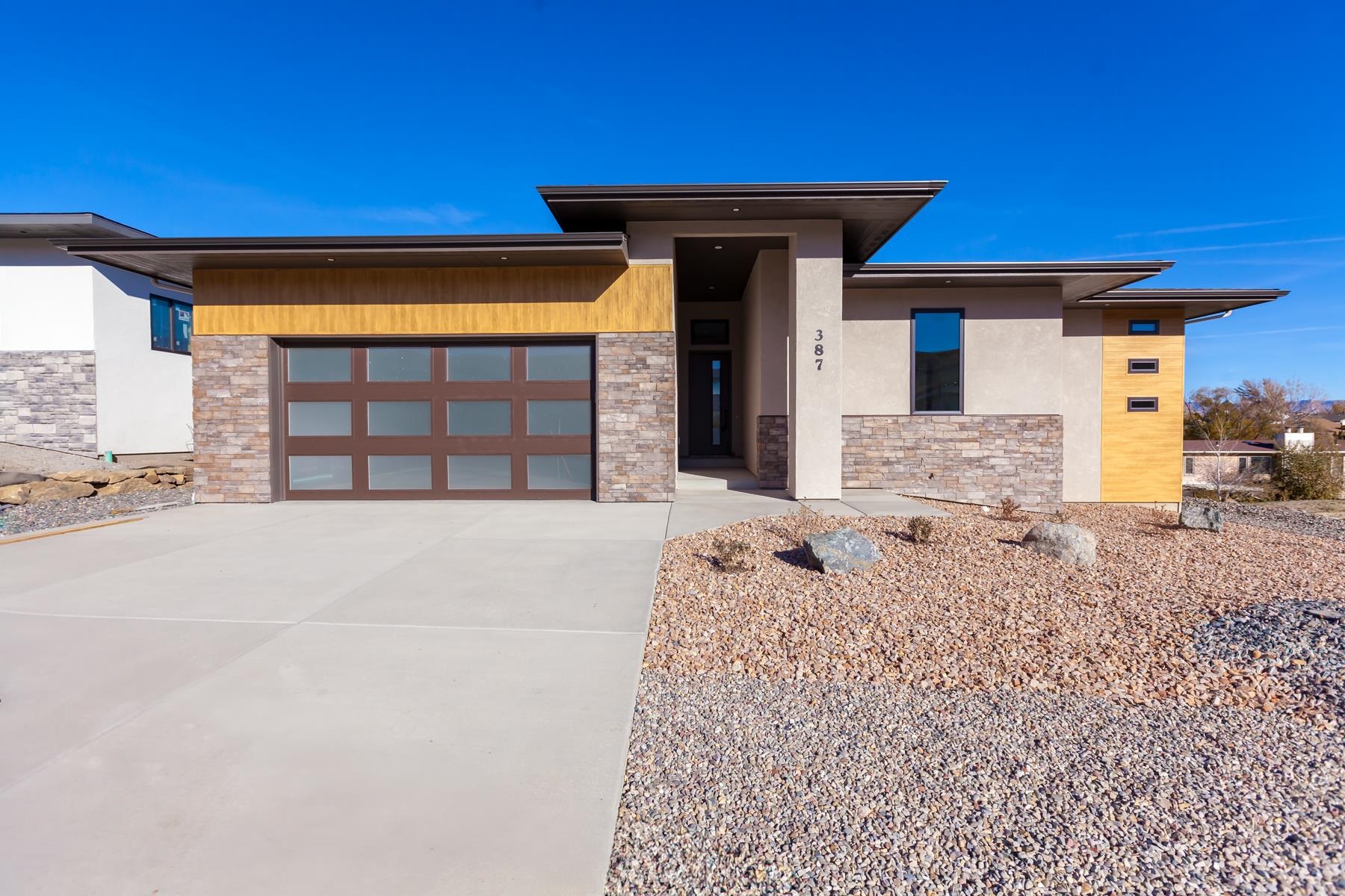 387 Aiguille Drive Property Photo