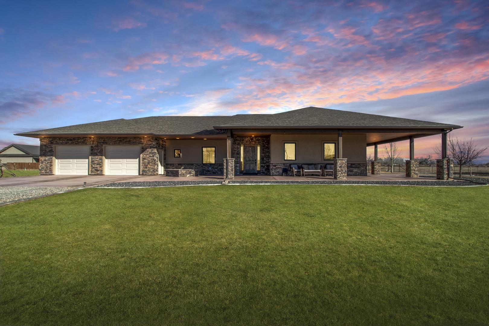 Smithville Real Estate Listings Main Image