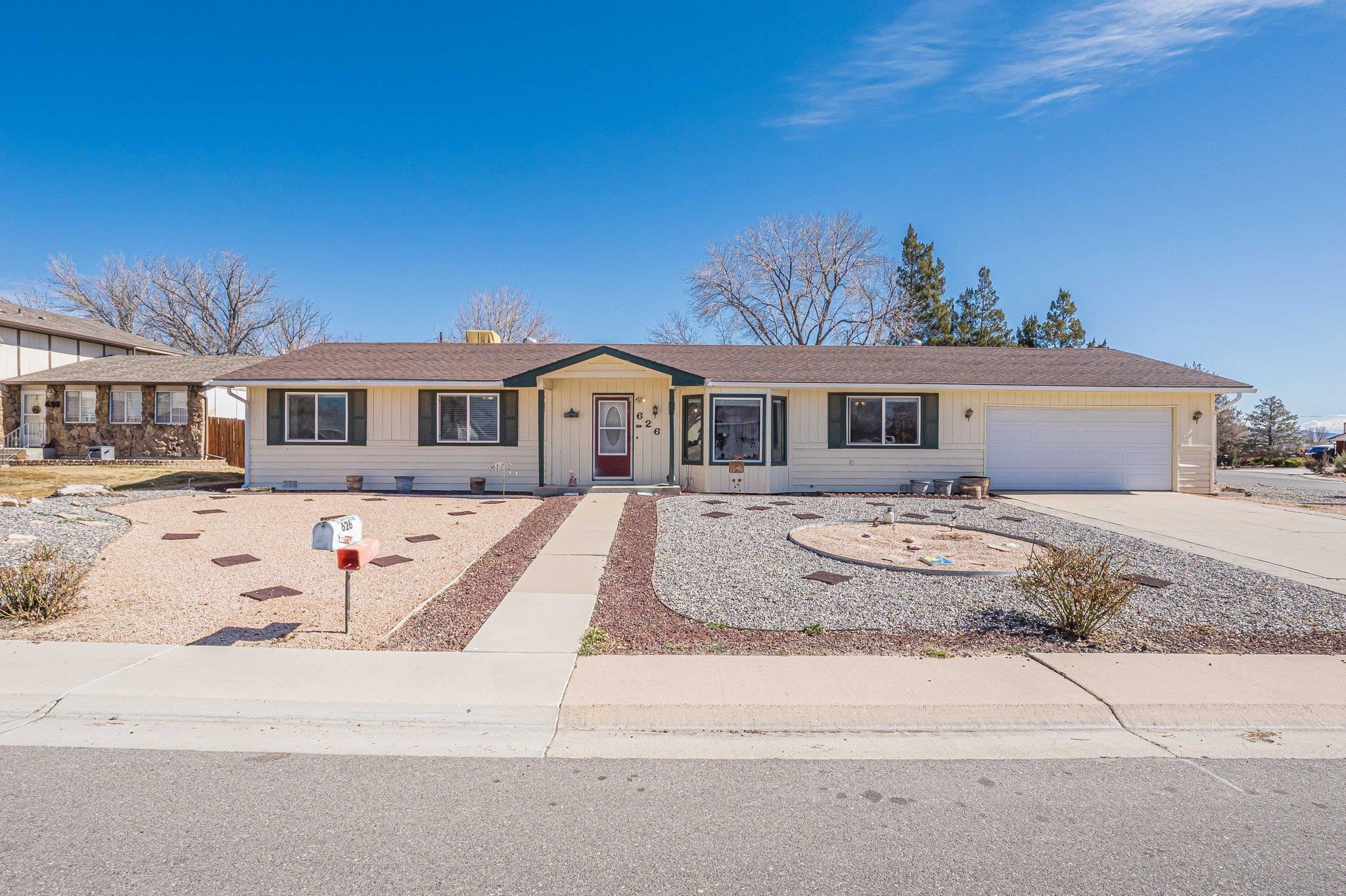 Oxbow Real Estate Listings Main Image