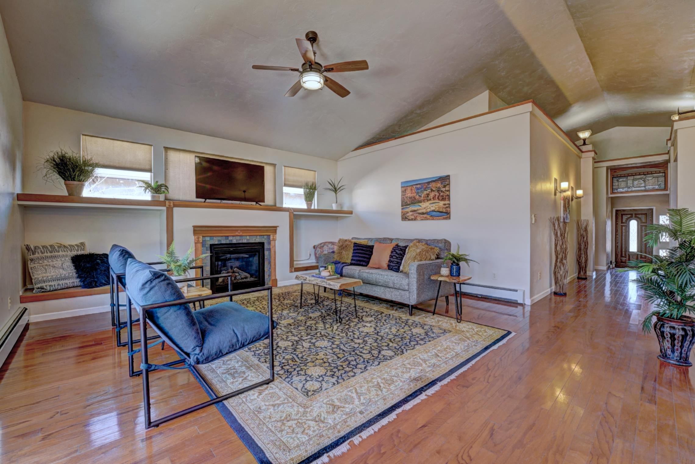 353 Belden Court Property Photo 4