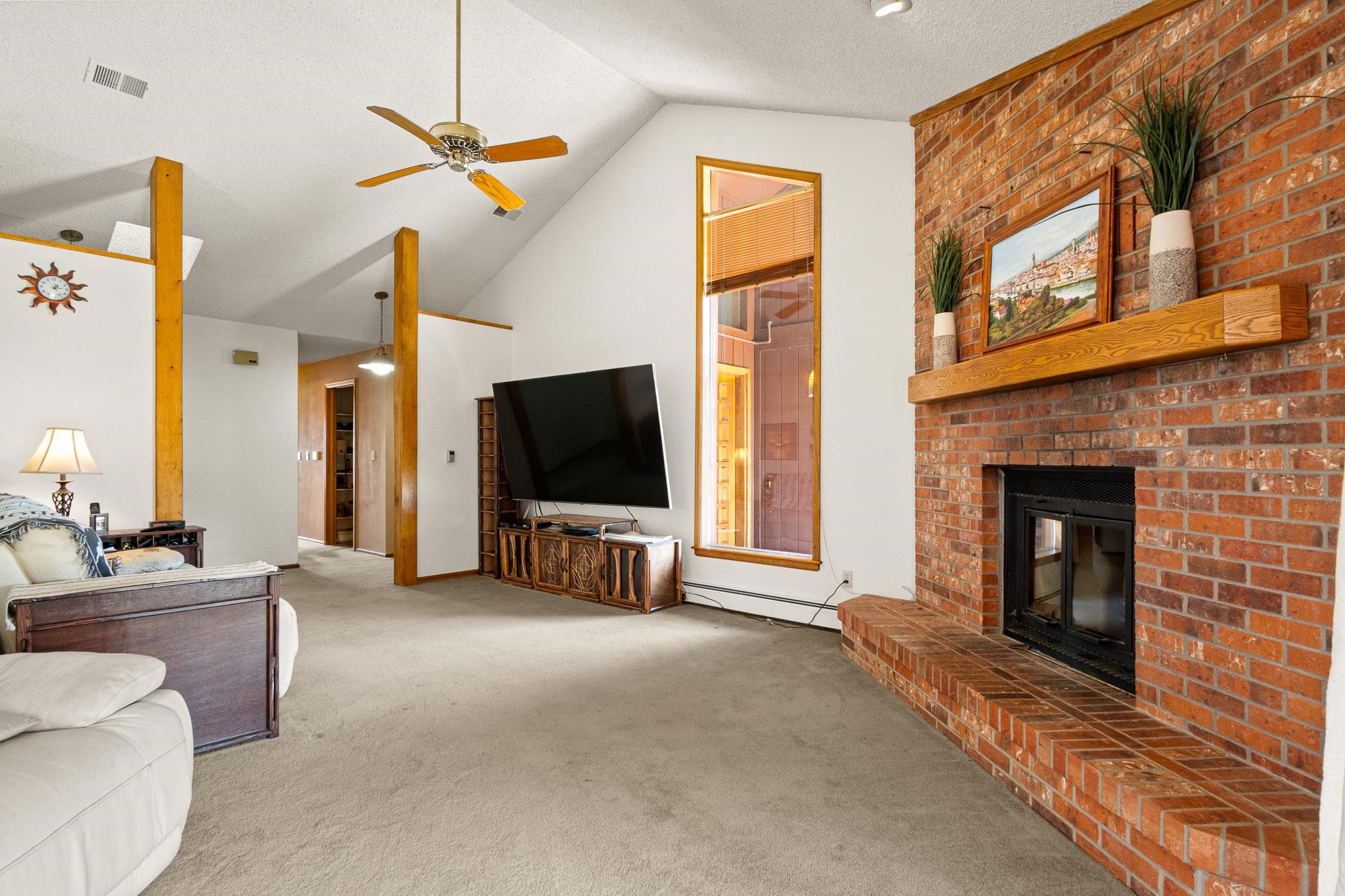 807 La Paz Court Property Photo 5
