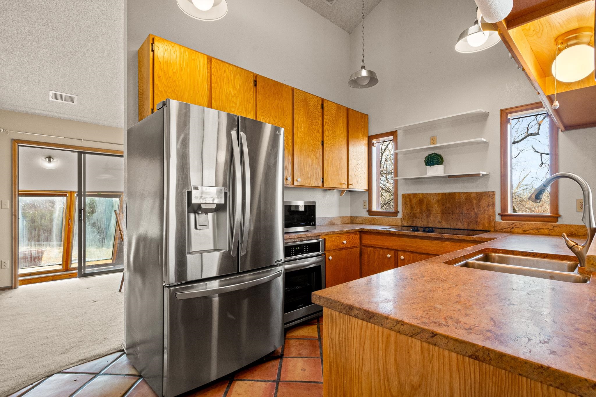 807 La Paz Court Property Photo 10
