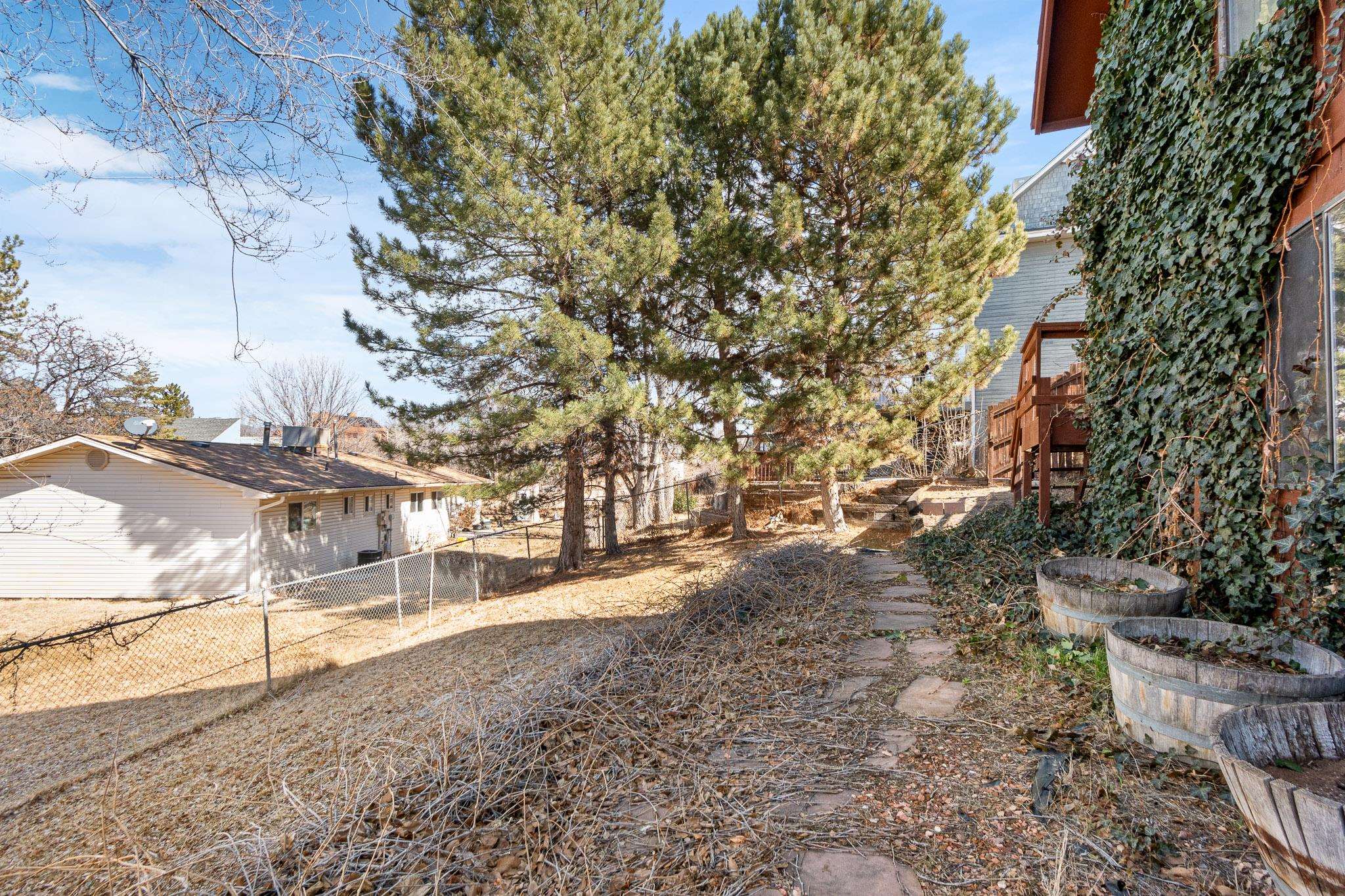 807 La Paz Court Property Photo 33