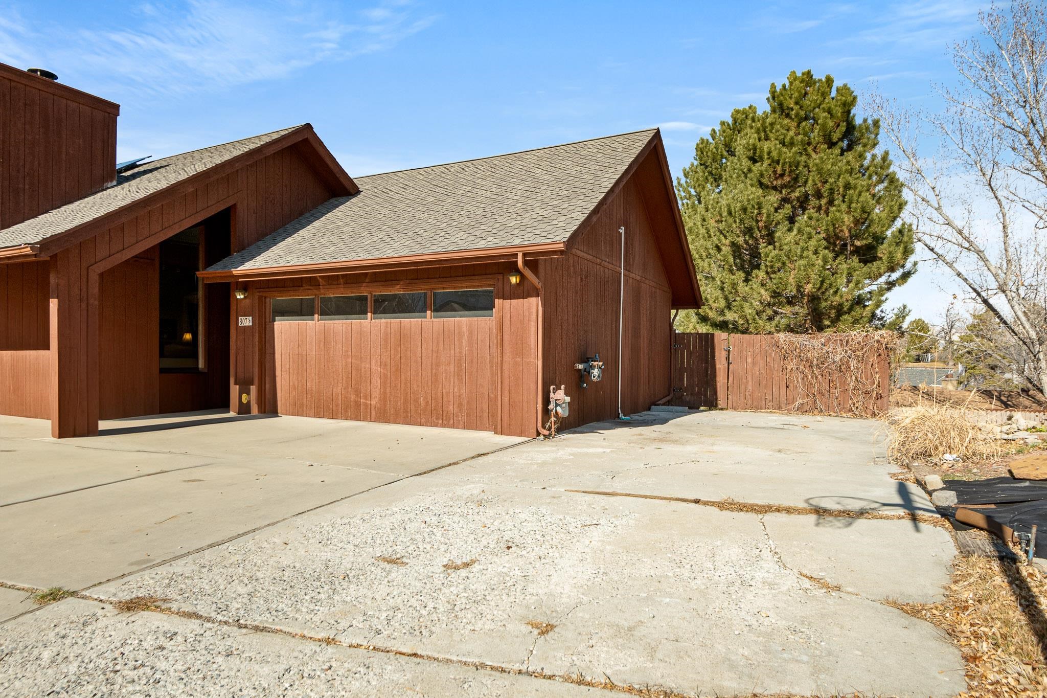 807 La Paz Court Property Photo 36