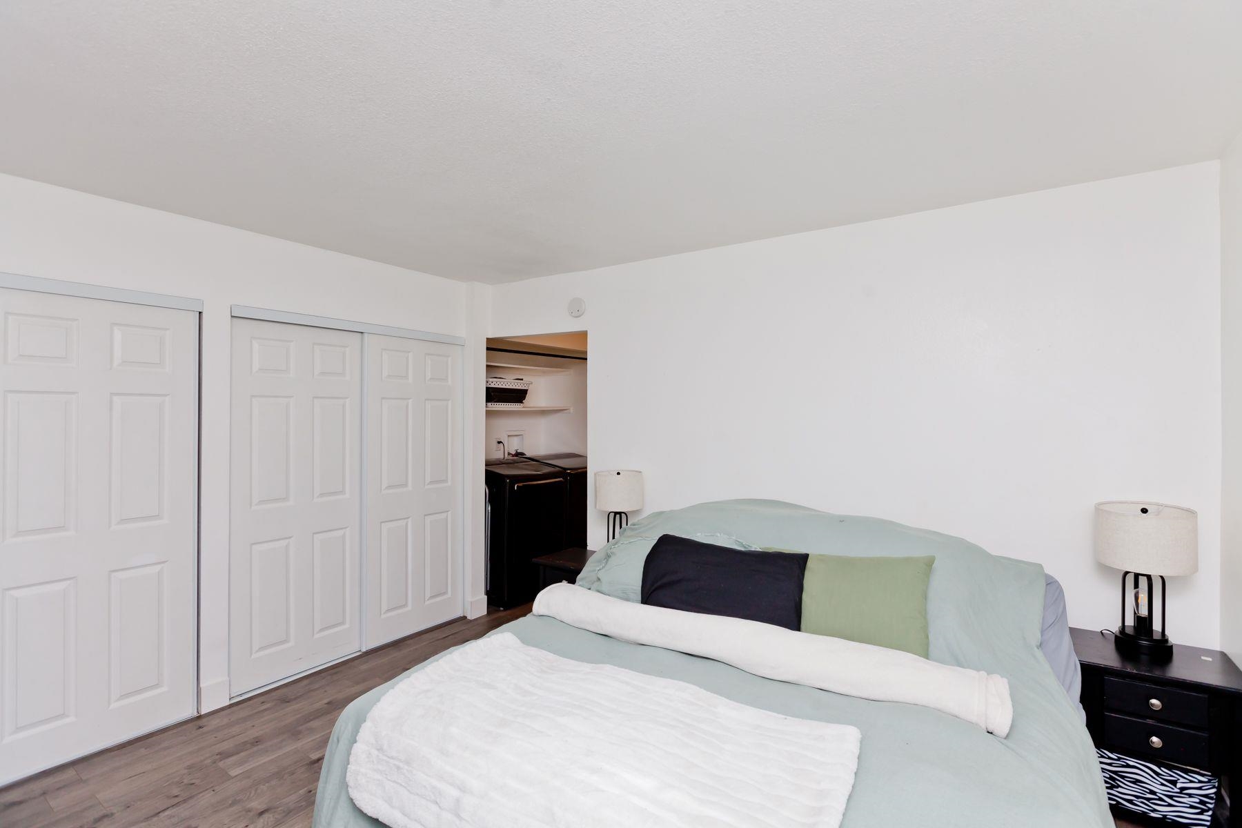 256 Coventry Place Property Photo 19