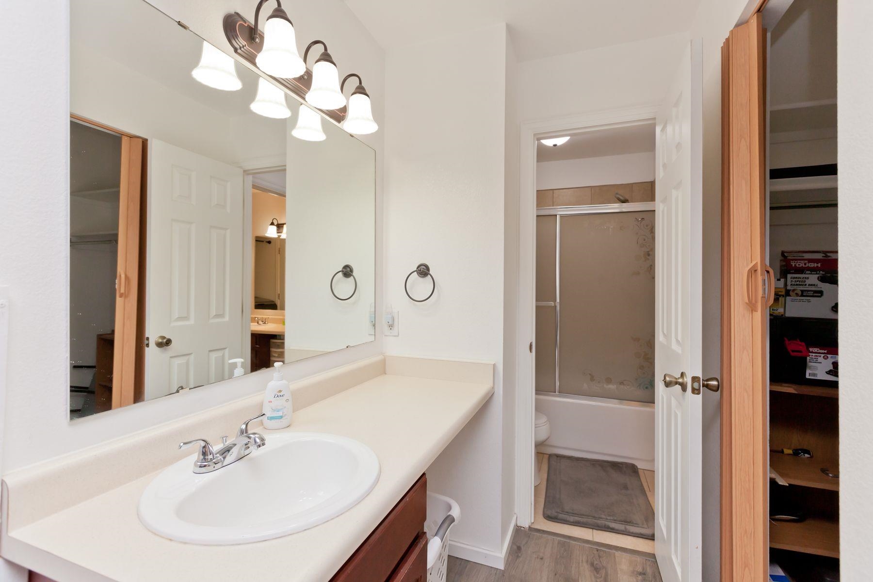 256 Coventry Place Property Photo 21