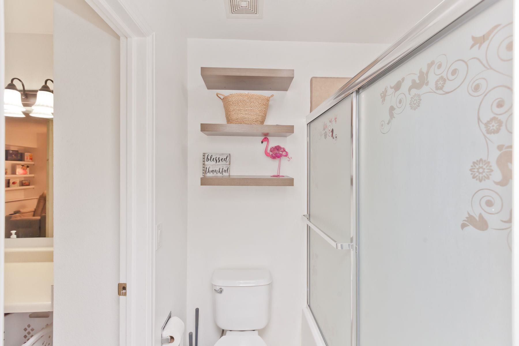256 Coventry Place Property Photo 23