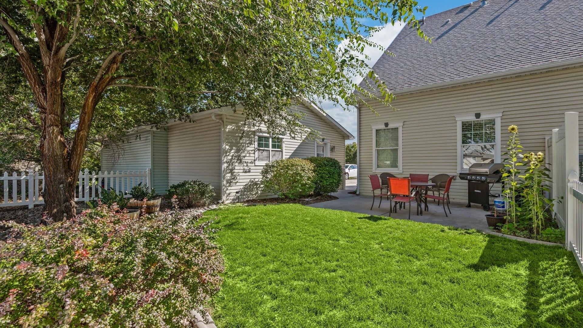 1173 Inverness Way Property Photo 3
