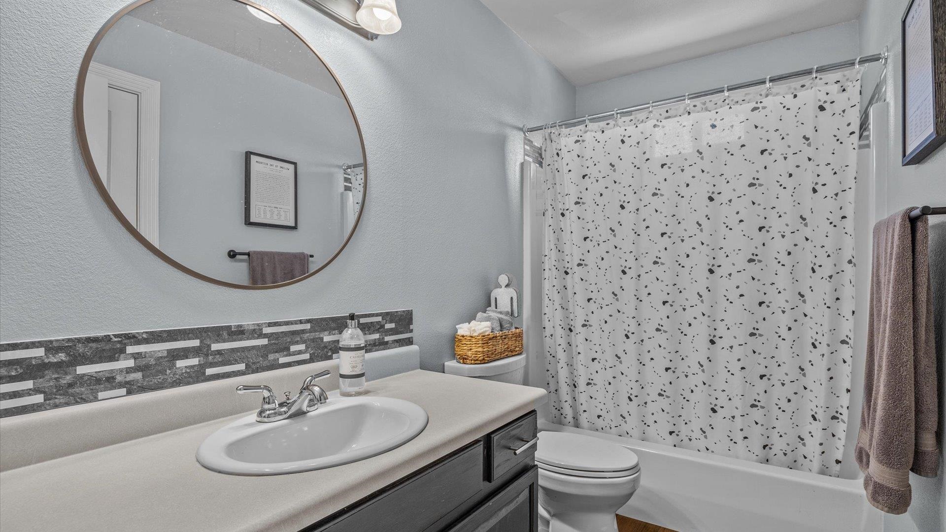 1173 Inverness Way Property Photo 13