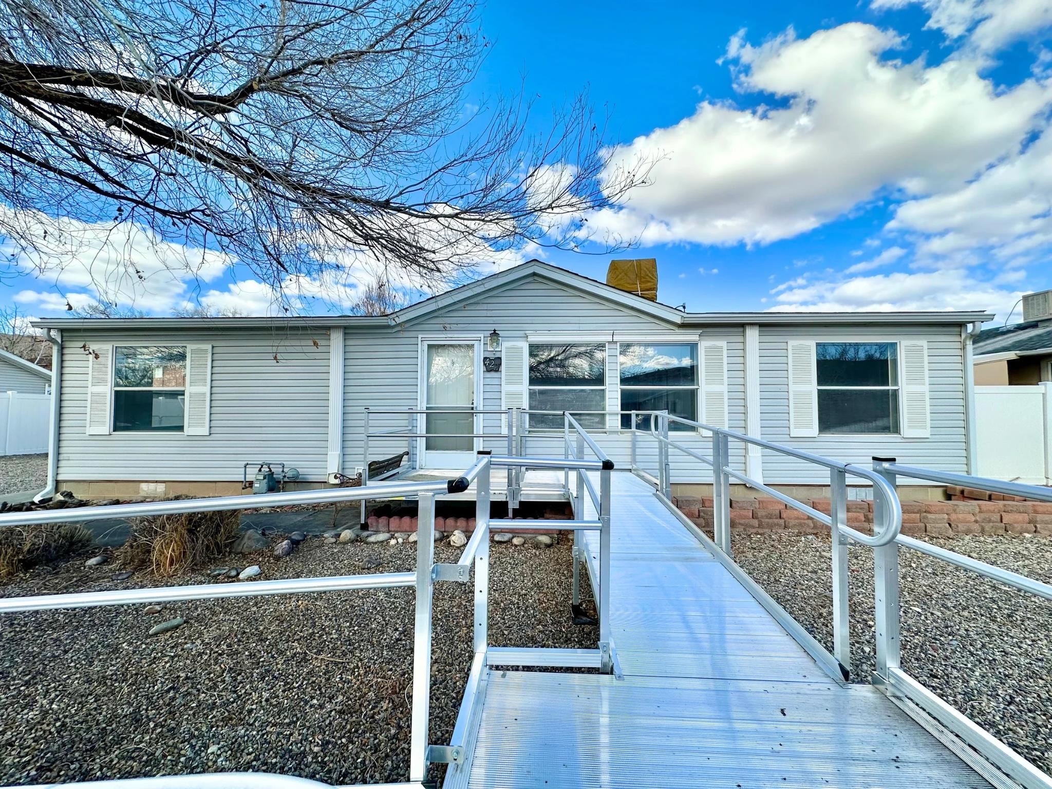 422 Pendleton Street Property Photo 1