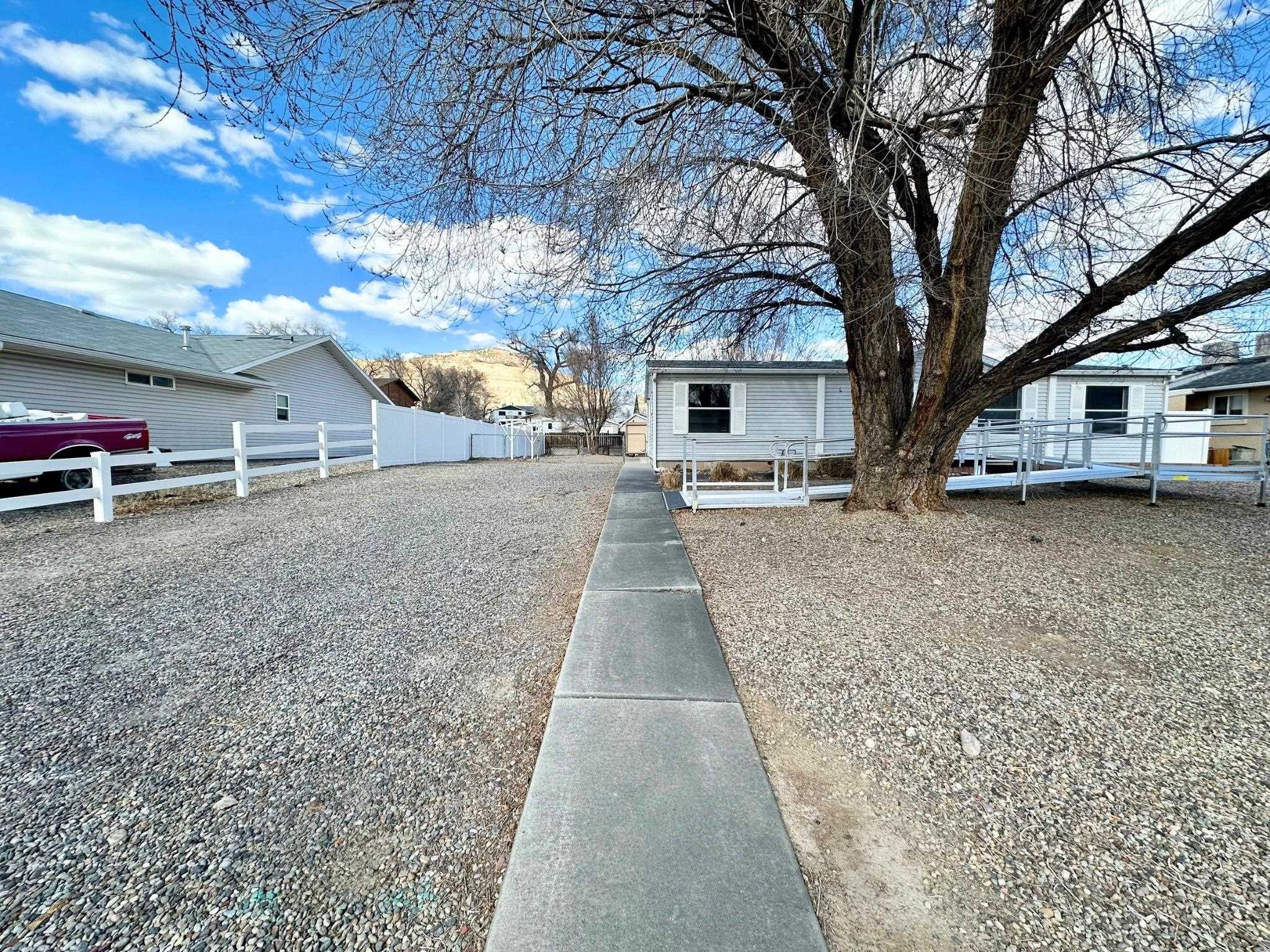 422 Pendleton Street Property Photo 3