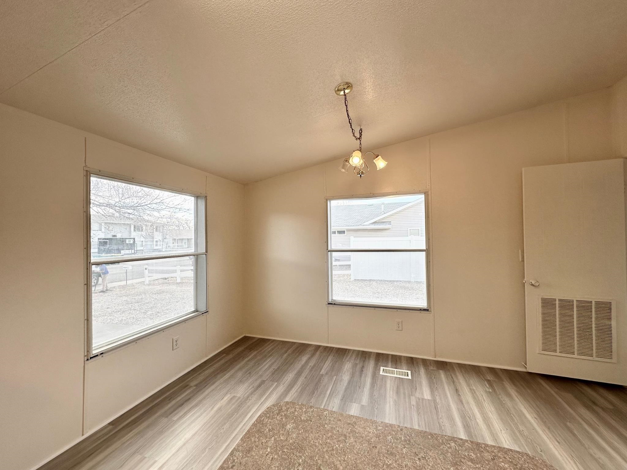 422 Pendleton Street Property Photo 13