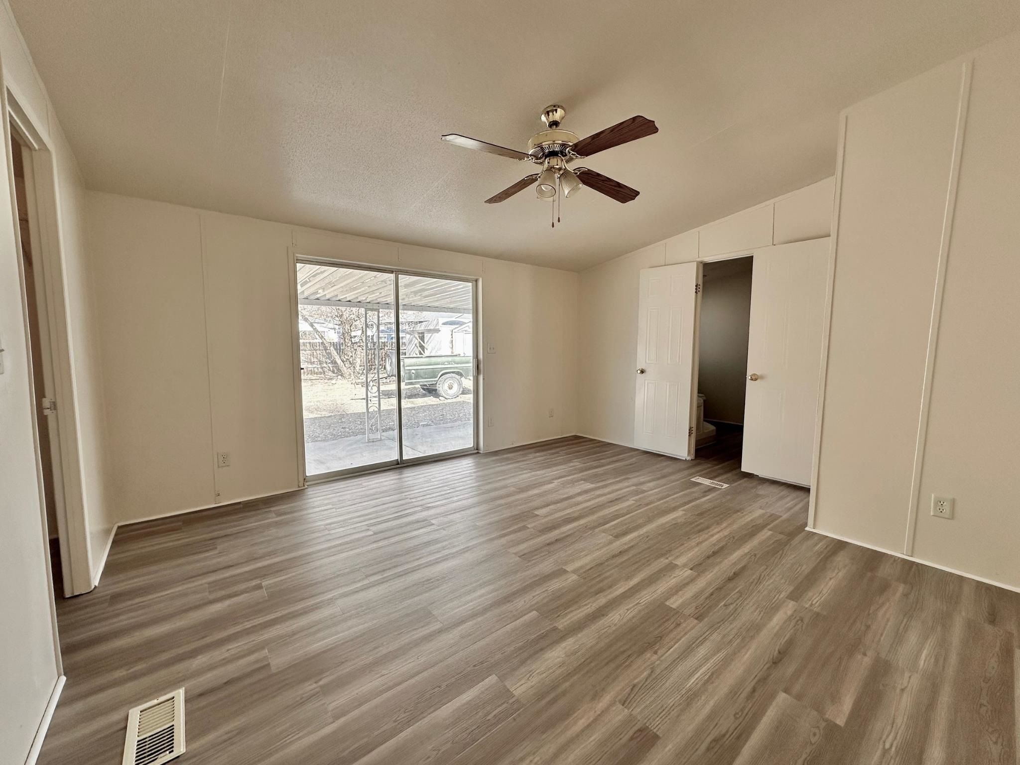 422 Pendleton Street Property Photo 15