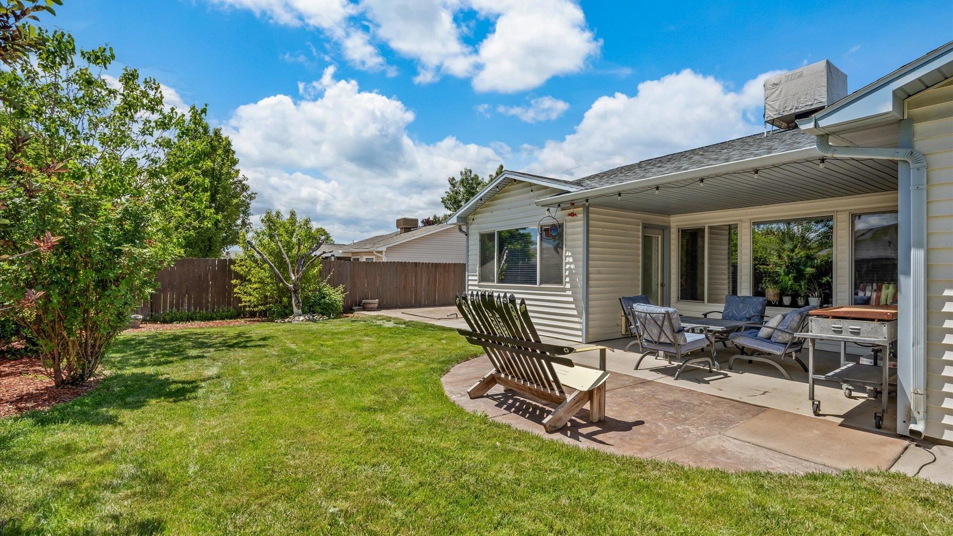 436 Countryside Lane Property Photo 5